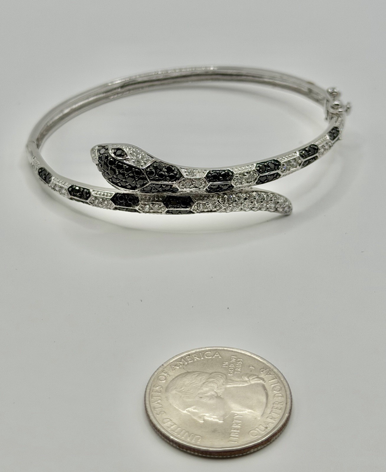 Vintage Black & Clear Crystal Hinged SNAKE Sterling Bangle Bracelet 7 3/4”