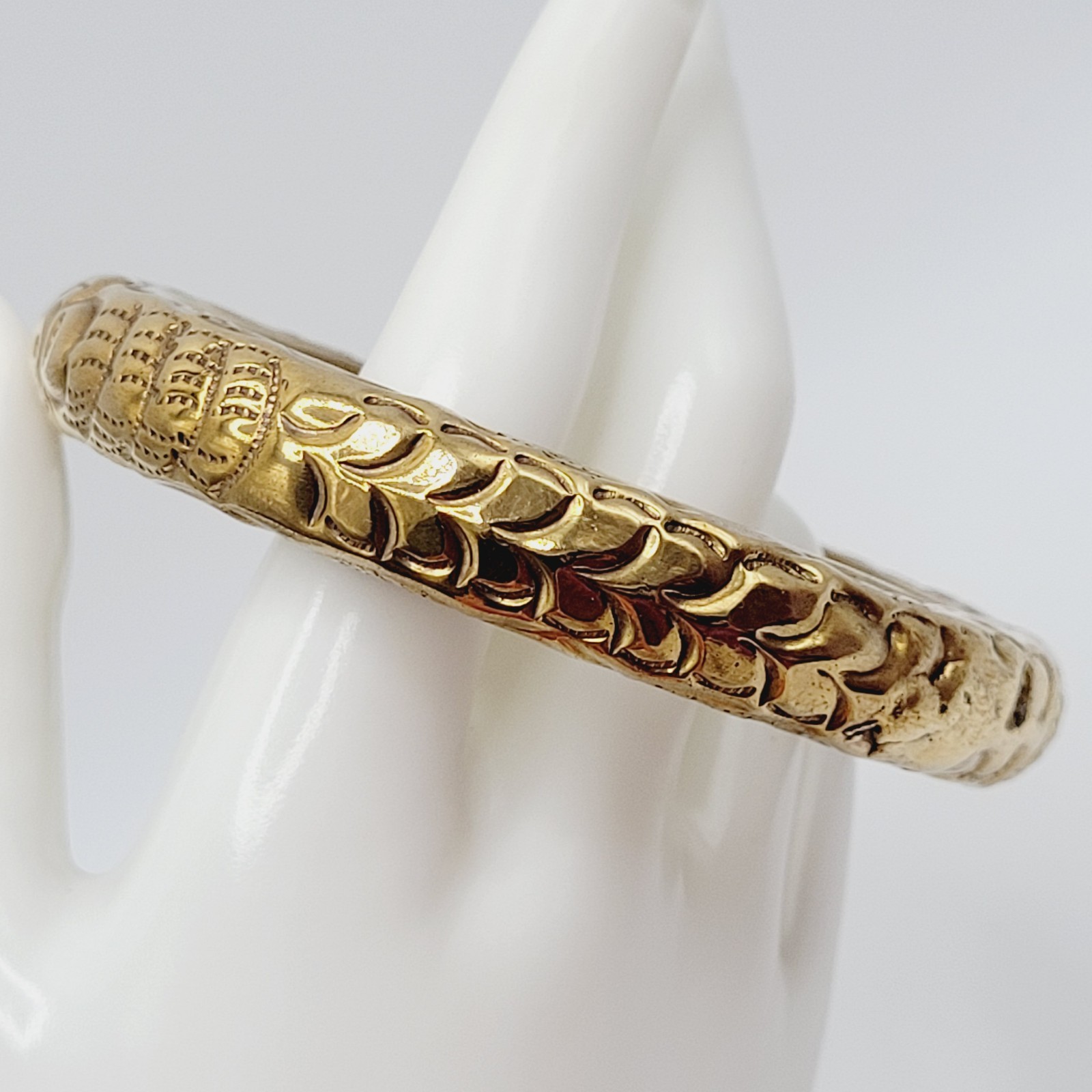 Chinese Wedding Chime Bangle Brass Repousse Chased Hollow Vintage Bracelet
