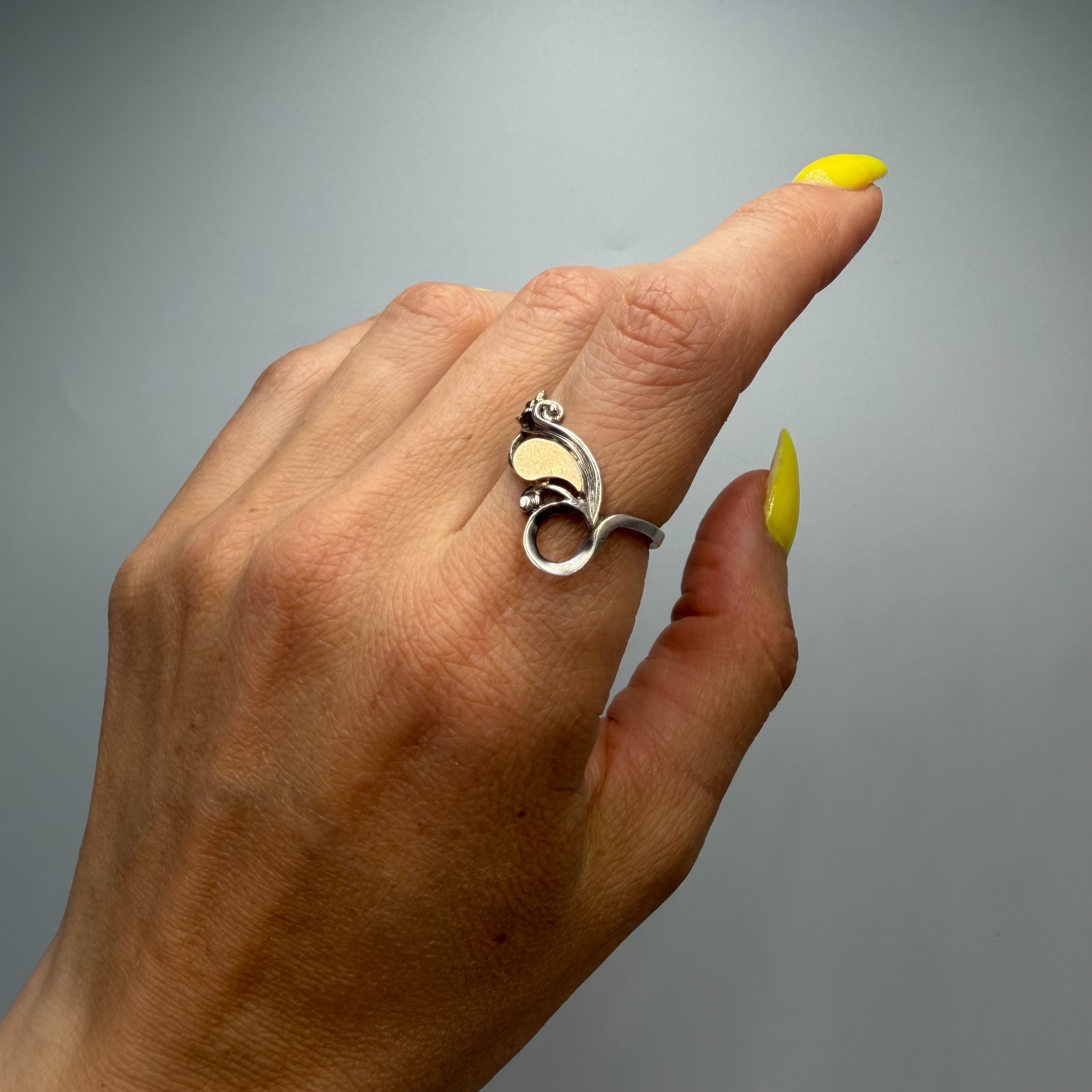 Vintage Ring Gilt Sterling Silver 925 Jewelry Stamped Beautiful Women’s Size 7US
