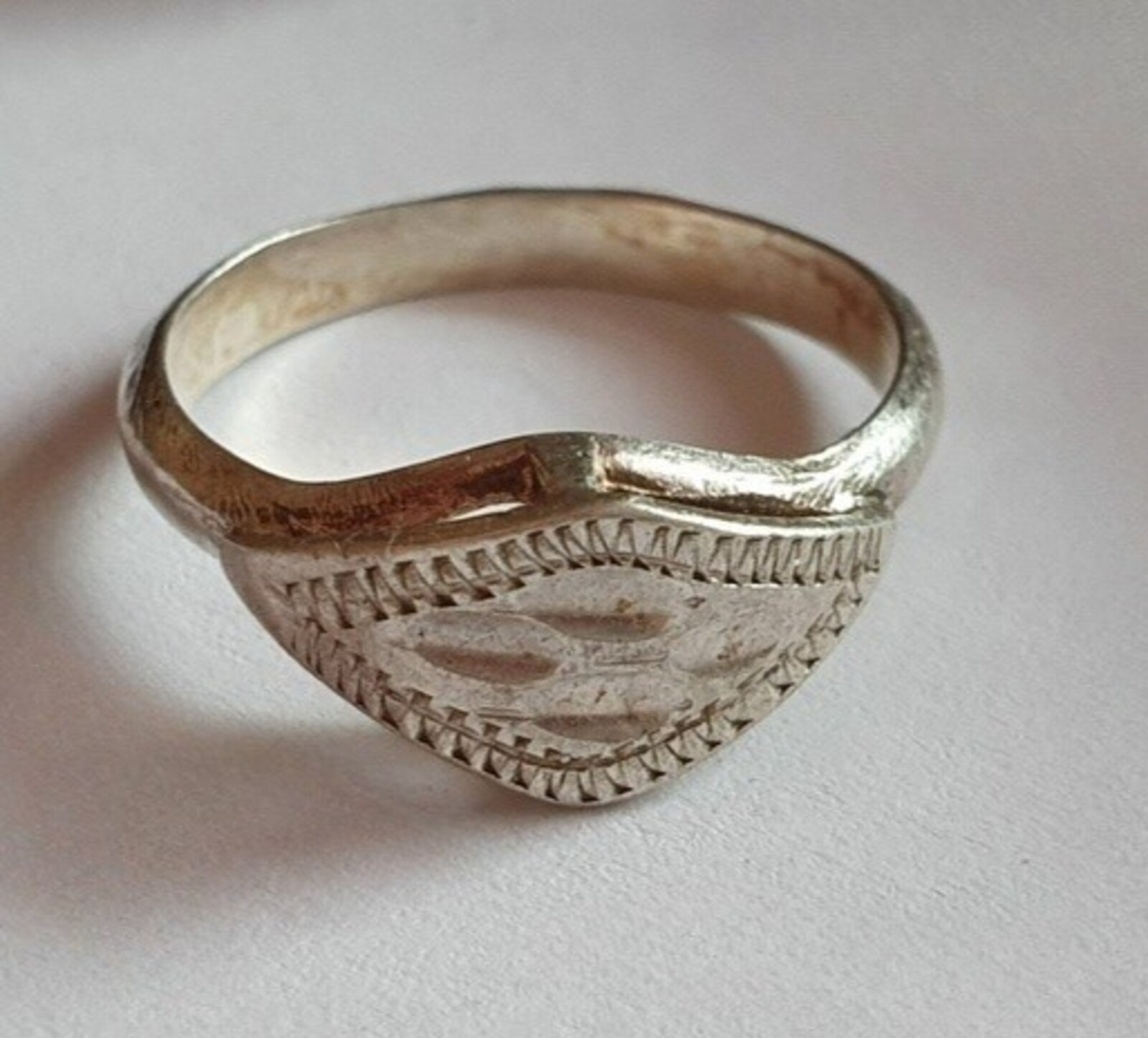 Vintage Soviet USSR ring sterling silver 925 ⭐ Size 7 Weight 2.21 g.