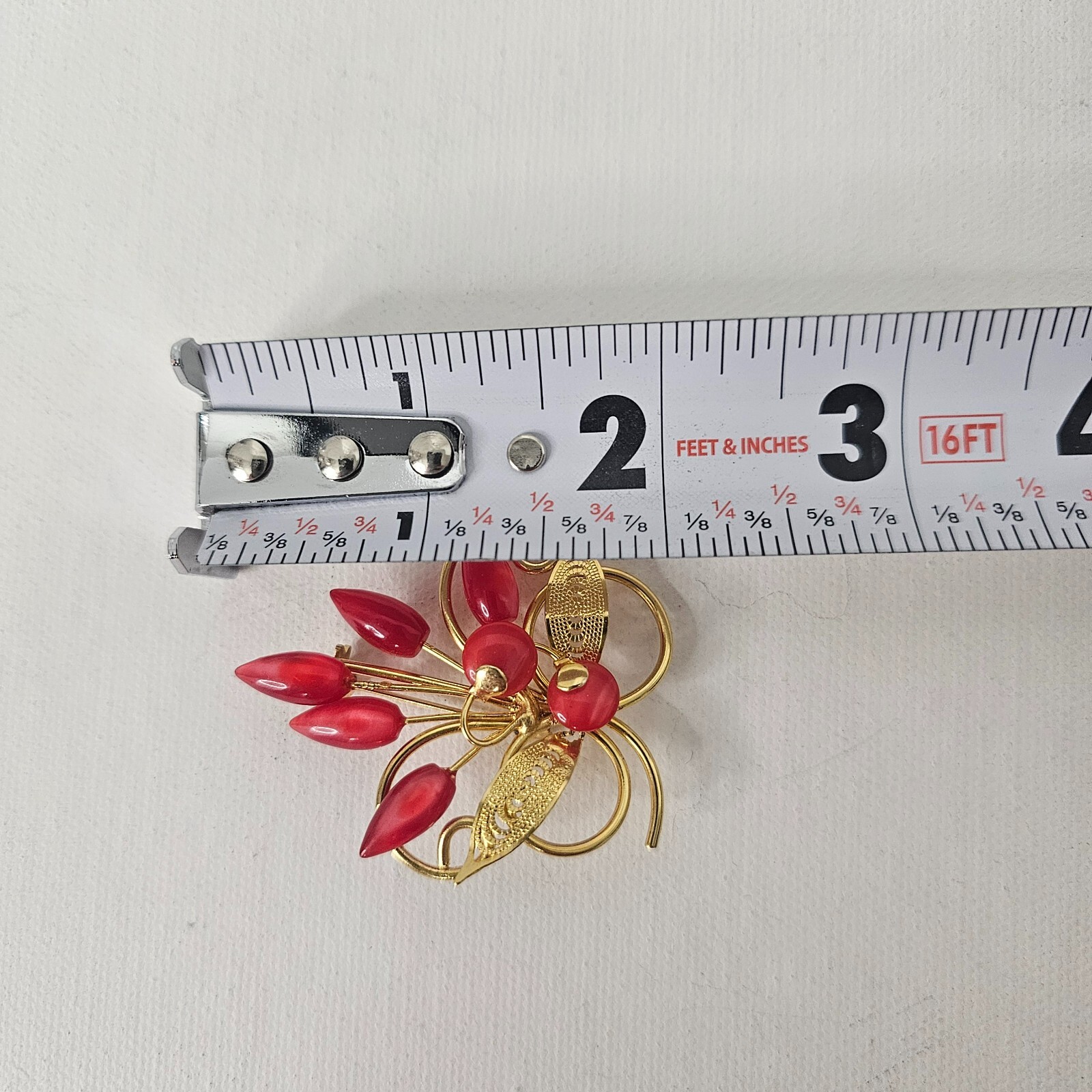 Gold Tone Floral Brooch Cabochon Drop Tear Bead Shape Unmarked Pin