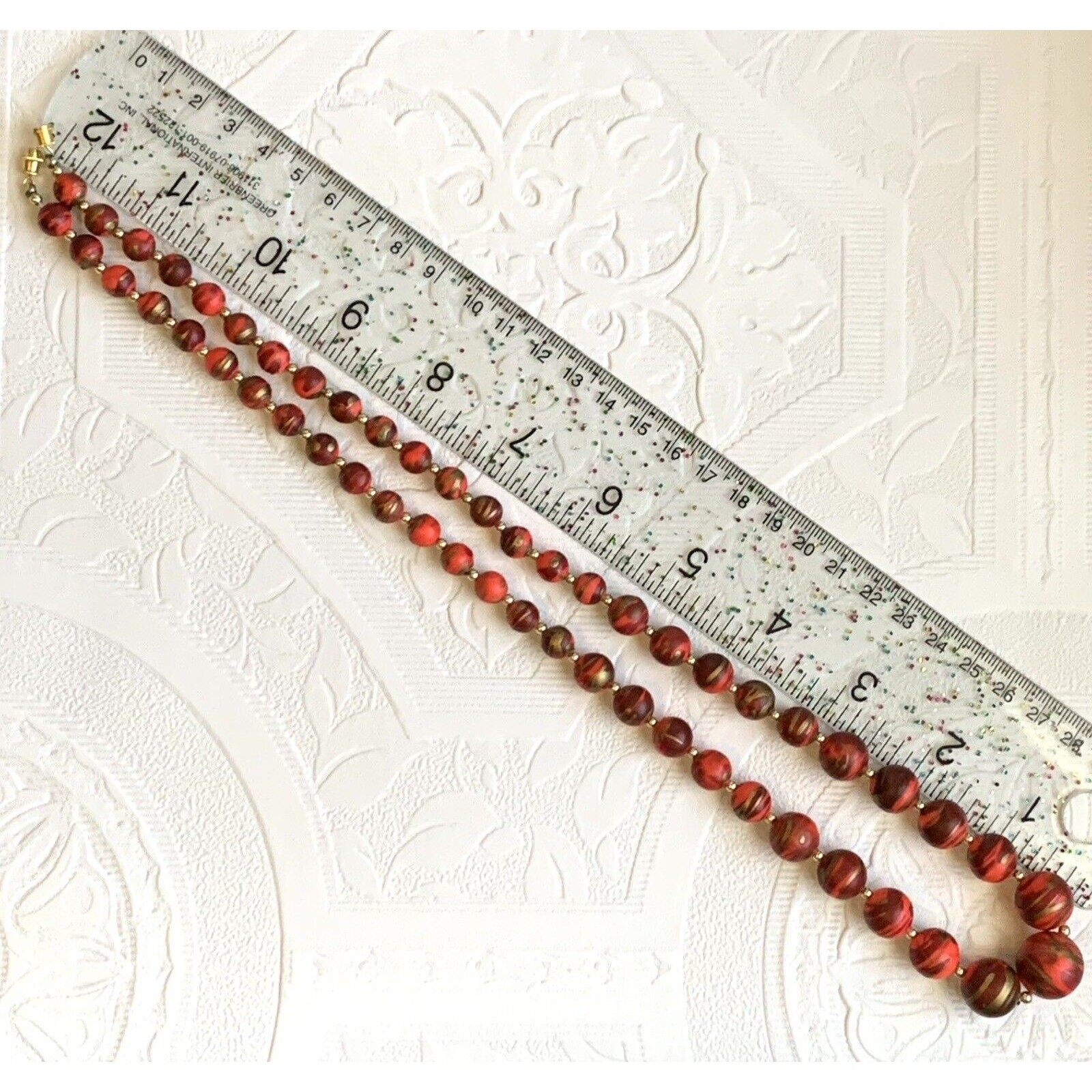 Vintage Red Gold Beaded Necklace 60s-70s Graduated Swirl Beads Barrel Clasp 24″