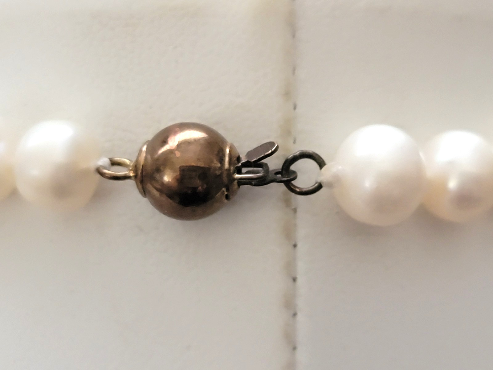 Vintage Hand Knotted Freshwater Pearls Copper Ball Box Clasp Necklace 16.5″ L