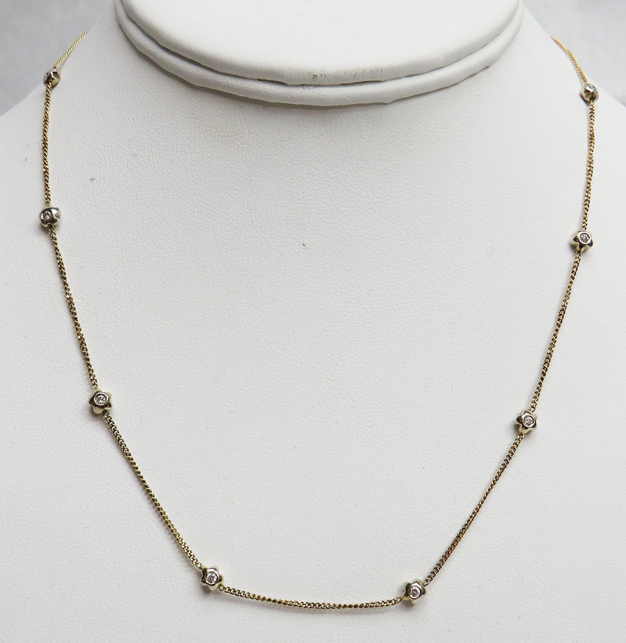 VINTAGE 18K GOLD 1/2cts FLOWER DIAMONDS BY THE INCH 17″ NECKLACE