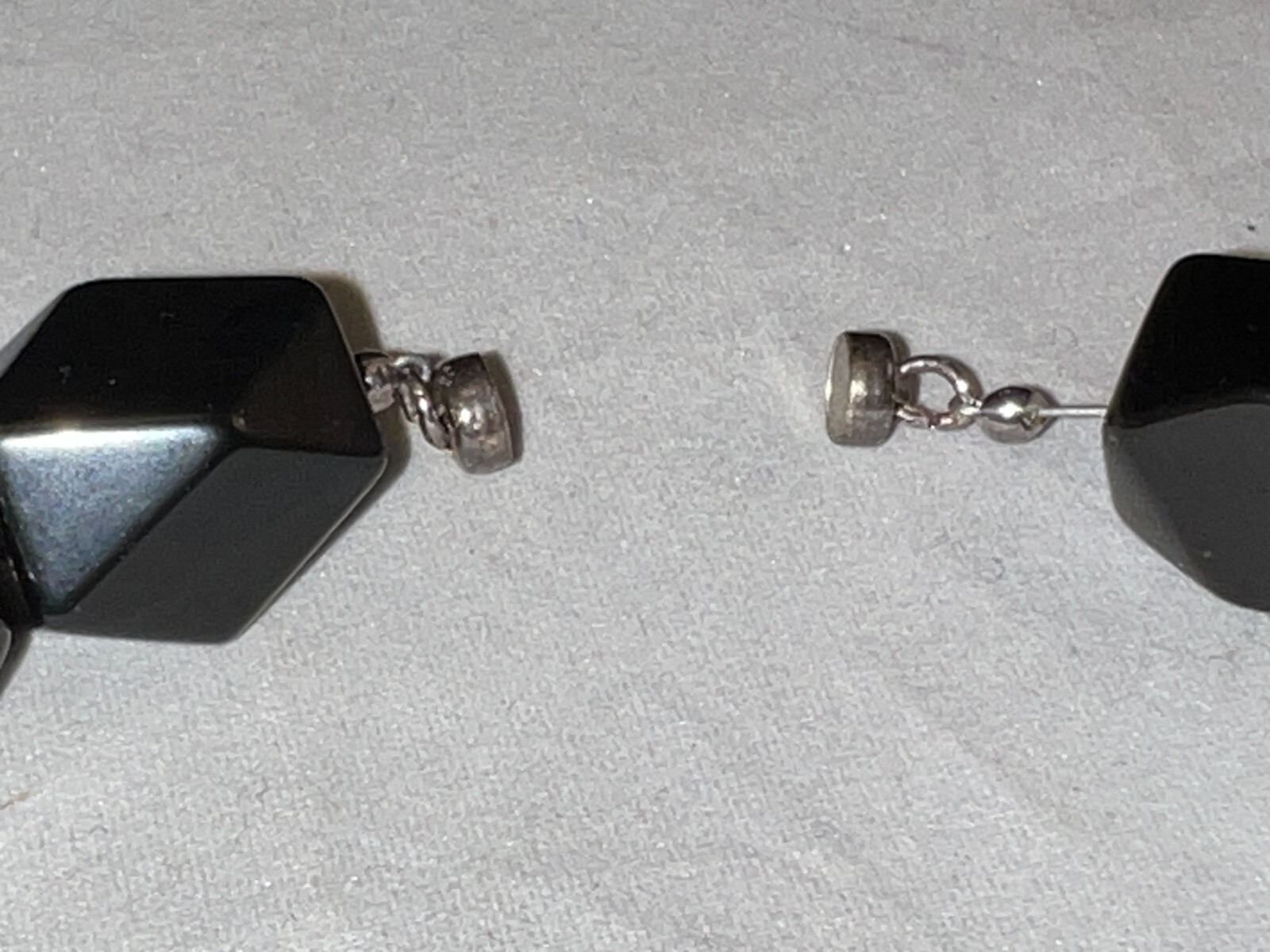 15″ Vintage Polished Faceted Black Stone Bead Necklace with Silver Clasp