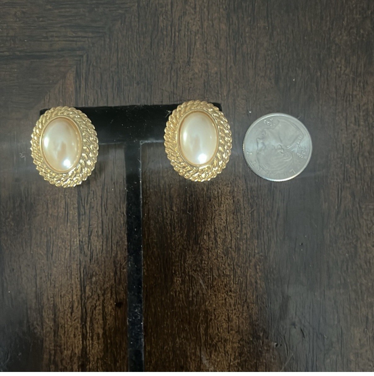 Vintage Daniel Fassion Pearl Cabochon Gold Tone Halo Pierced Earrings