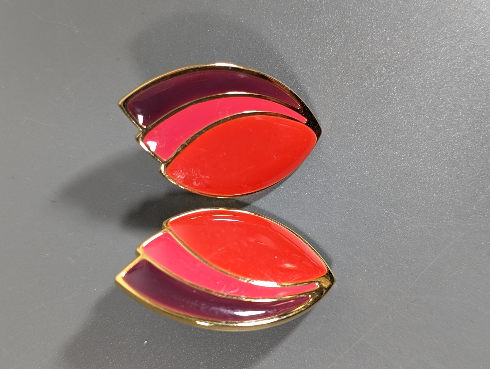 Purple Pink Red Ombre Enamel Leaf Drop Earrings Bold Retro Coastal Chic Pierced