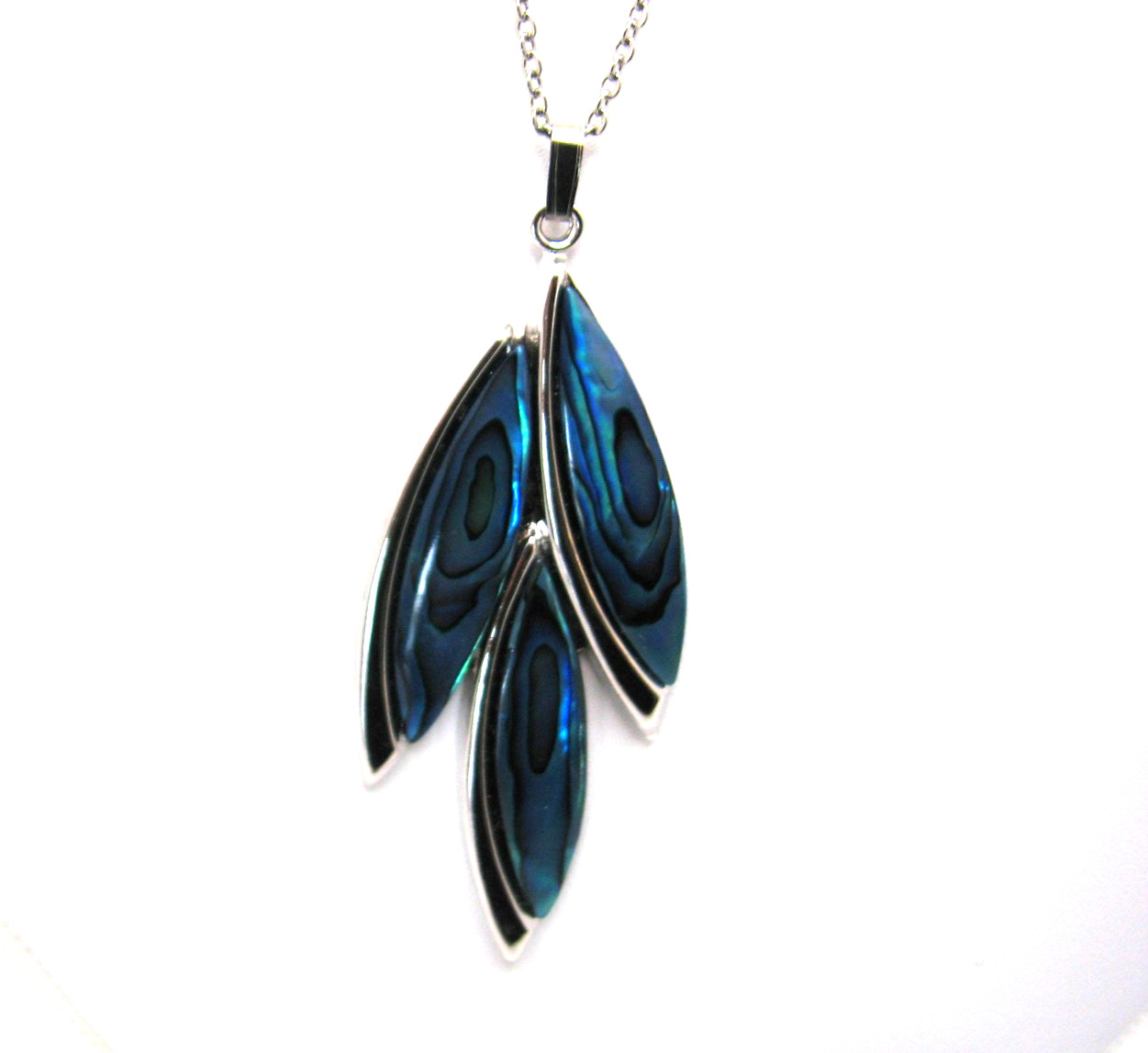 Vintage Ariki New Zealand Paua Shell Pendant Necklace