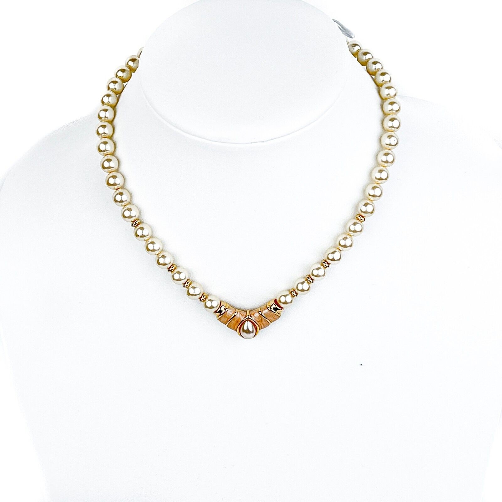 Napier Necklace Faux Pearl Light Pink Swirl Enamel Gold Tone Plate Signed Vtg