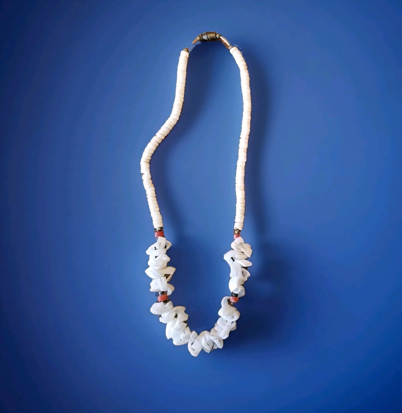 VTG Necklace 17″ Long Puka Shell Sponge Coral Heishi Beads & Shell Pieces Beachy