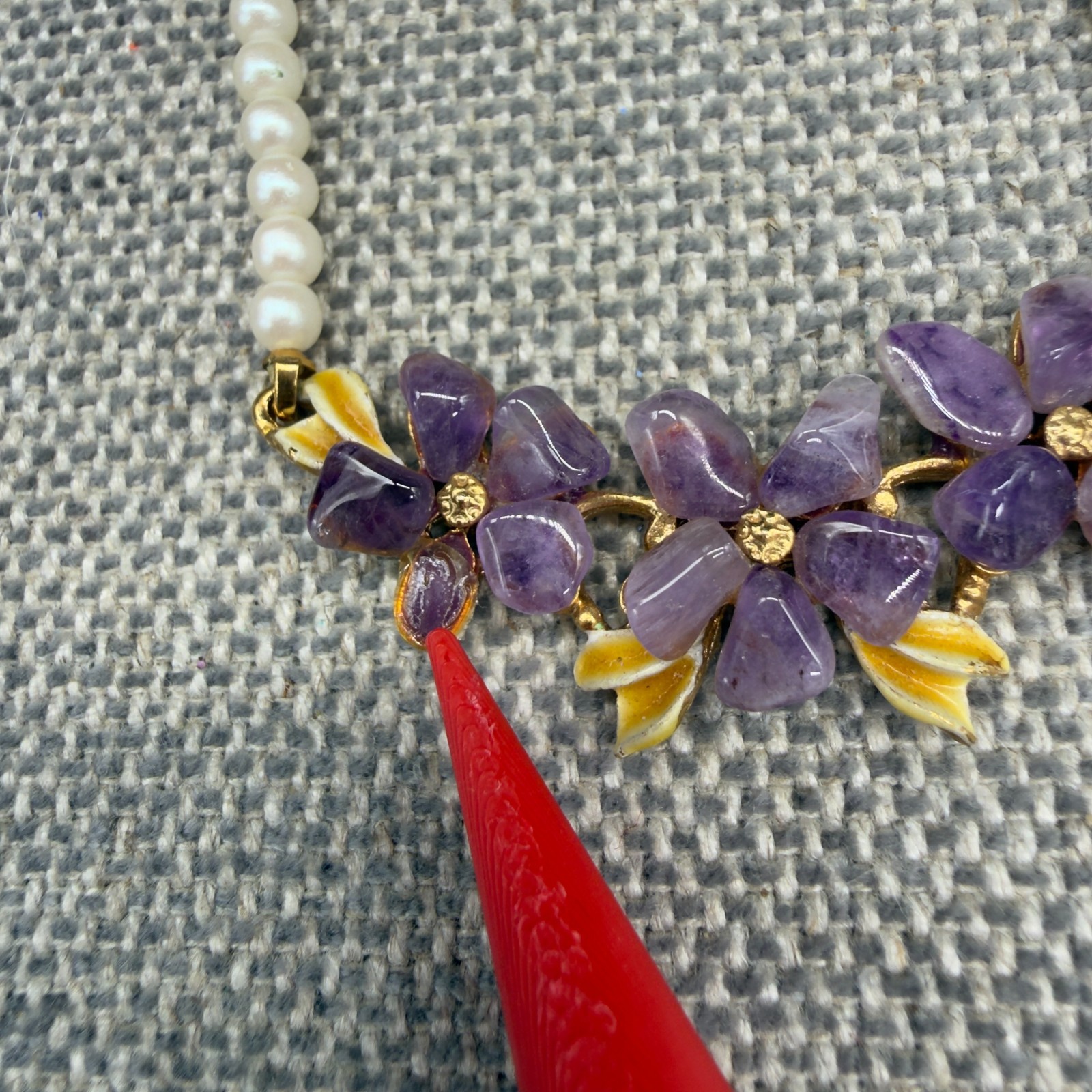 Vintage Choker Collar Necklace Faux Pearls Purple Stone Flowers READ