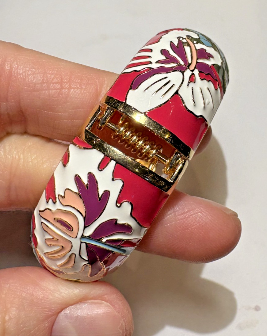 TB Tommy Bahama Pink White Blue Enamel Floral Rhinestones Gold t Bangle Bracelet