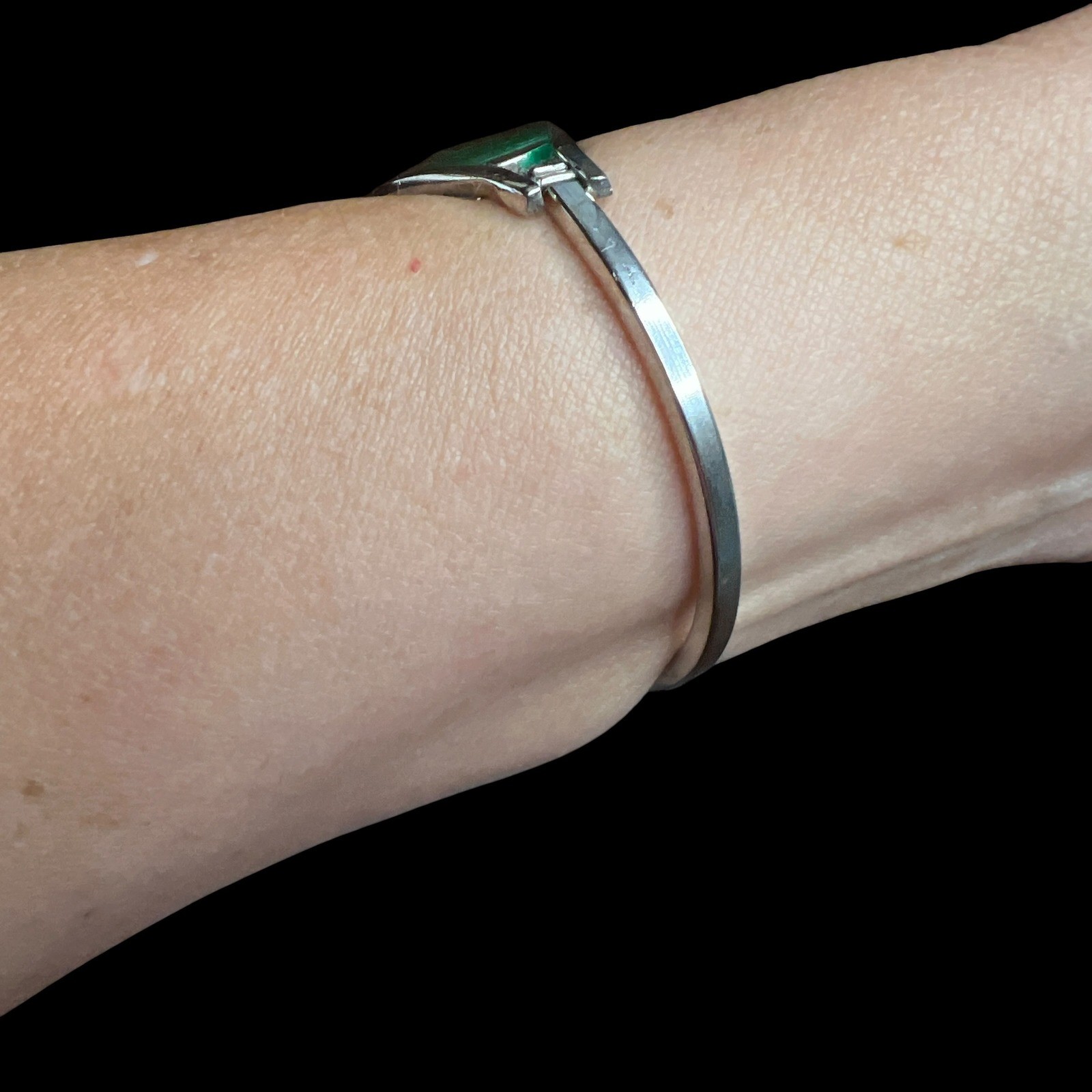 Vintage Alpaca Mexico Abalone Bangle Bracelet Silver Tone 7.5″ Green Enamel