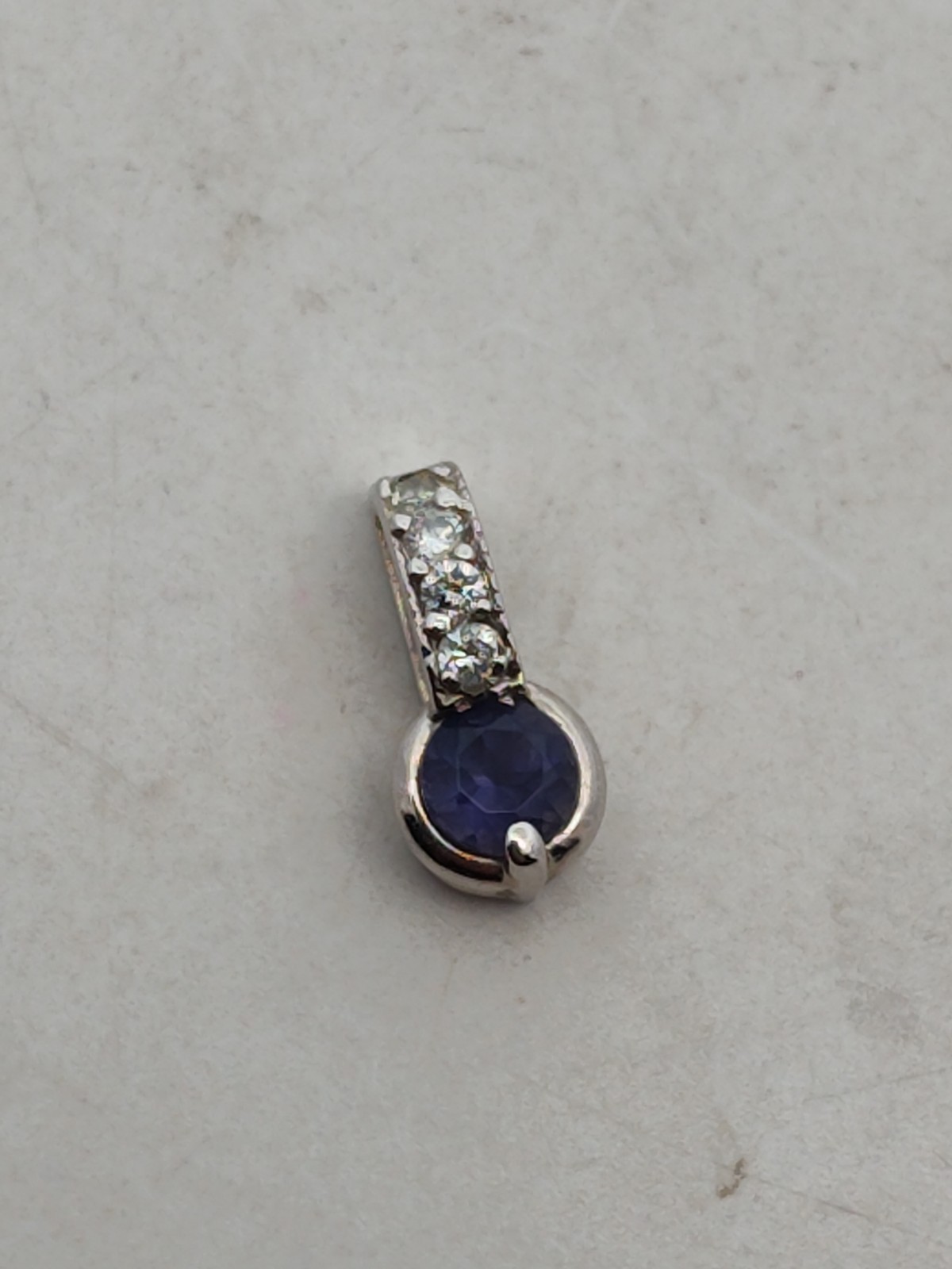 14K White Gold Sapphire & Multi Diamond Pendant Designer “XOX”