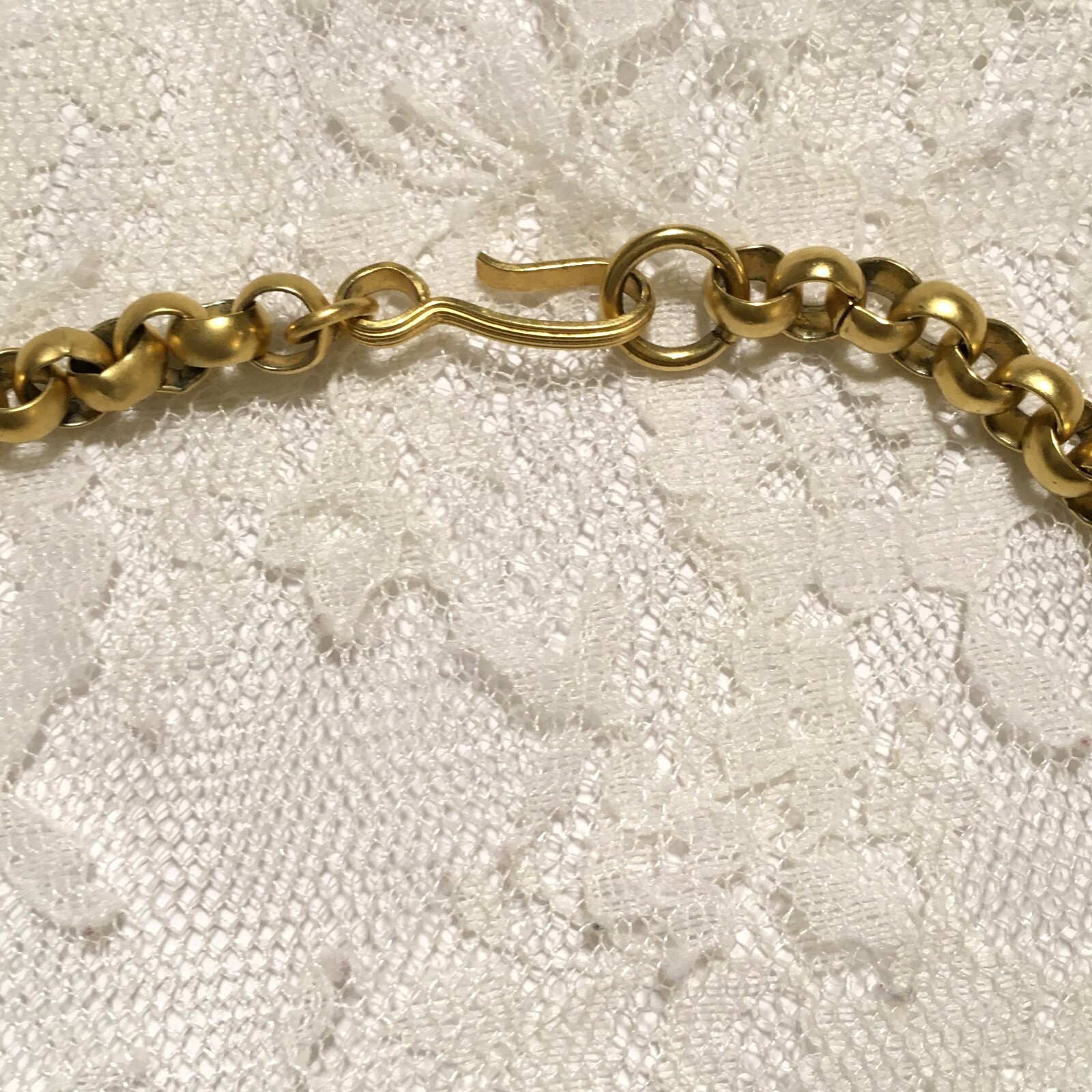 Gold Tone Clear Bead Statement Necklace Floral Open Design Round Links