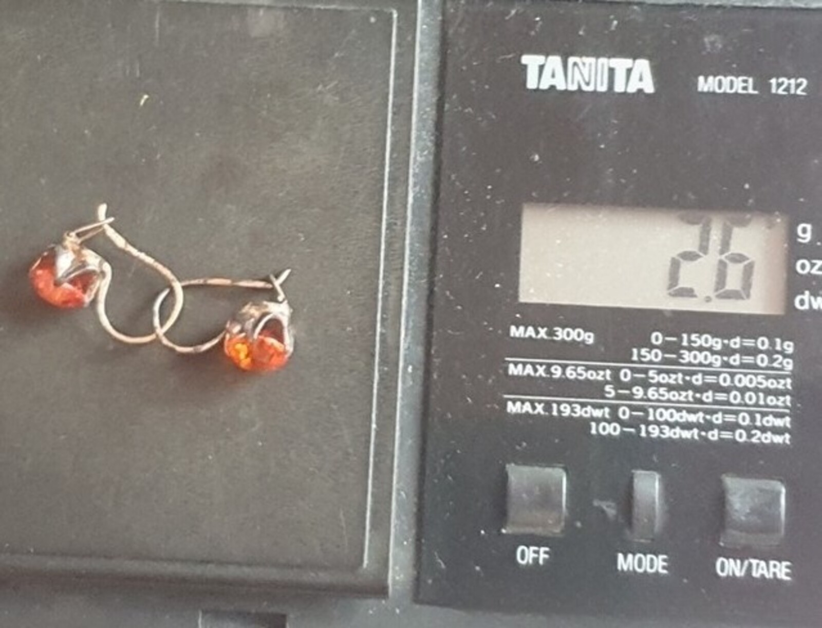 Vintage Earrings 875 ⭐ silver Soviet USSR Weight 2.6 g. Orange gem. Gilding.