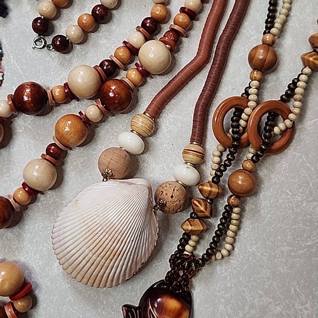 Vintage Wood Beaded Necklace Lot Shell Chunky Fish Raccoon Mask Ethnic