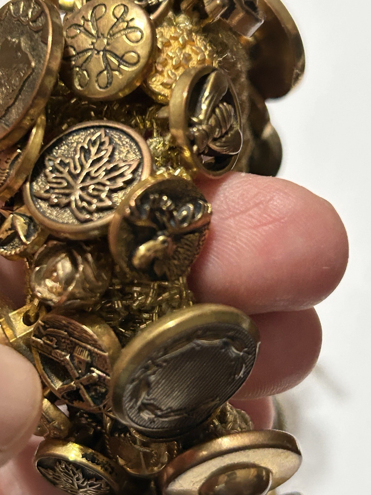 Vintage Mid-Century Buttons Bracelet Stretchy Crochet Gold Tone Victorian Style