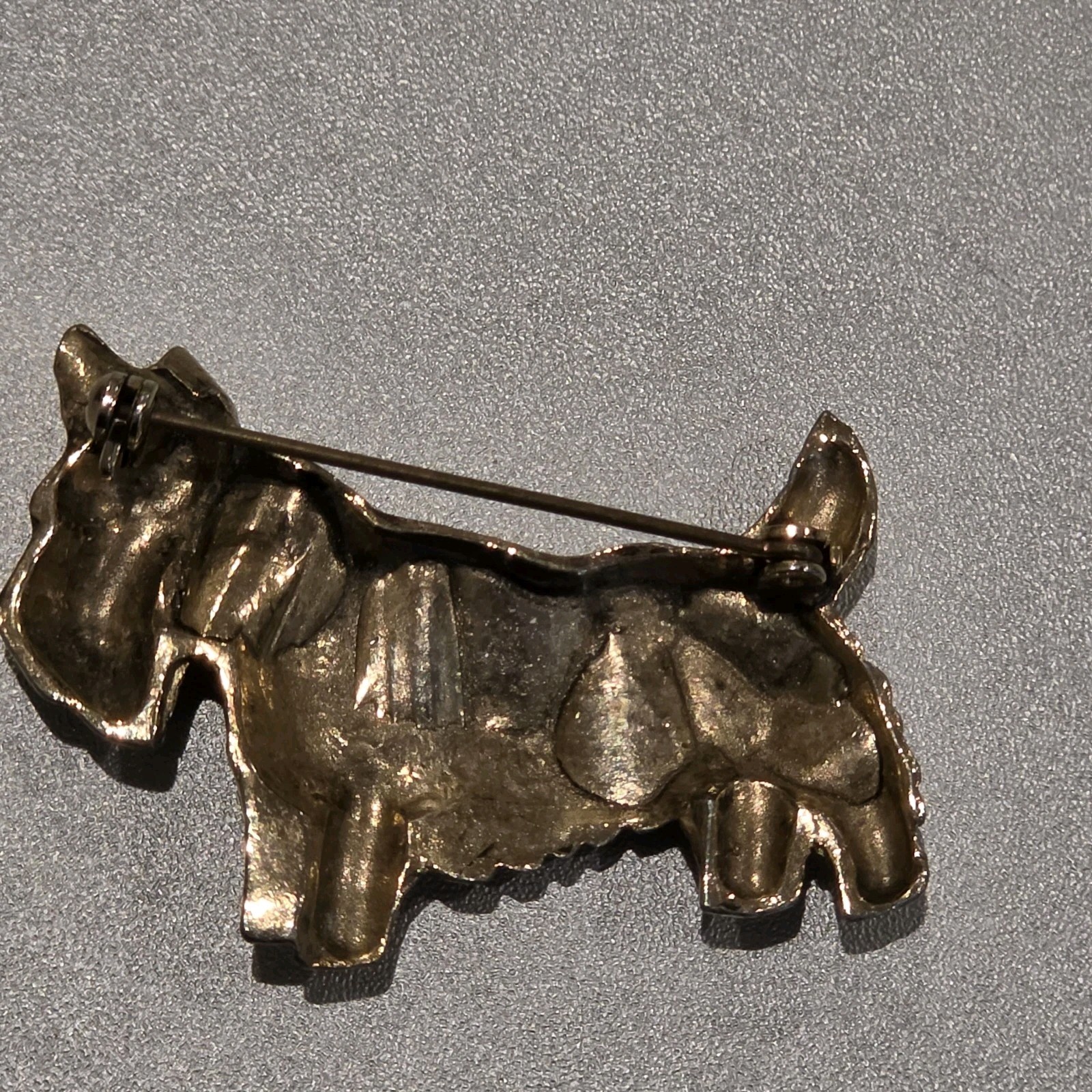 Mid Century Gold Tone Metal Dog Brooch Pin Detailed Shaggy Fur Figural