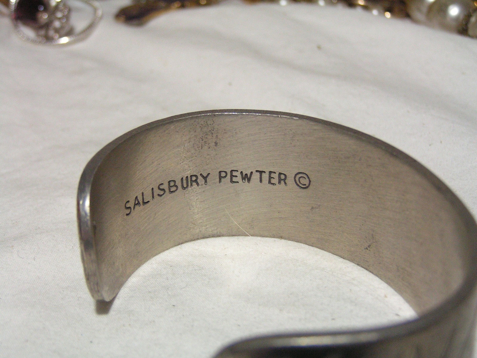 …Vintage Salisbury Pewter January Flowers Cuff Bracelet…
