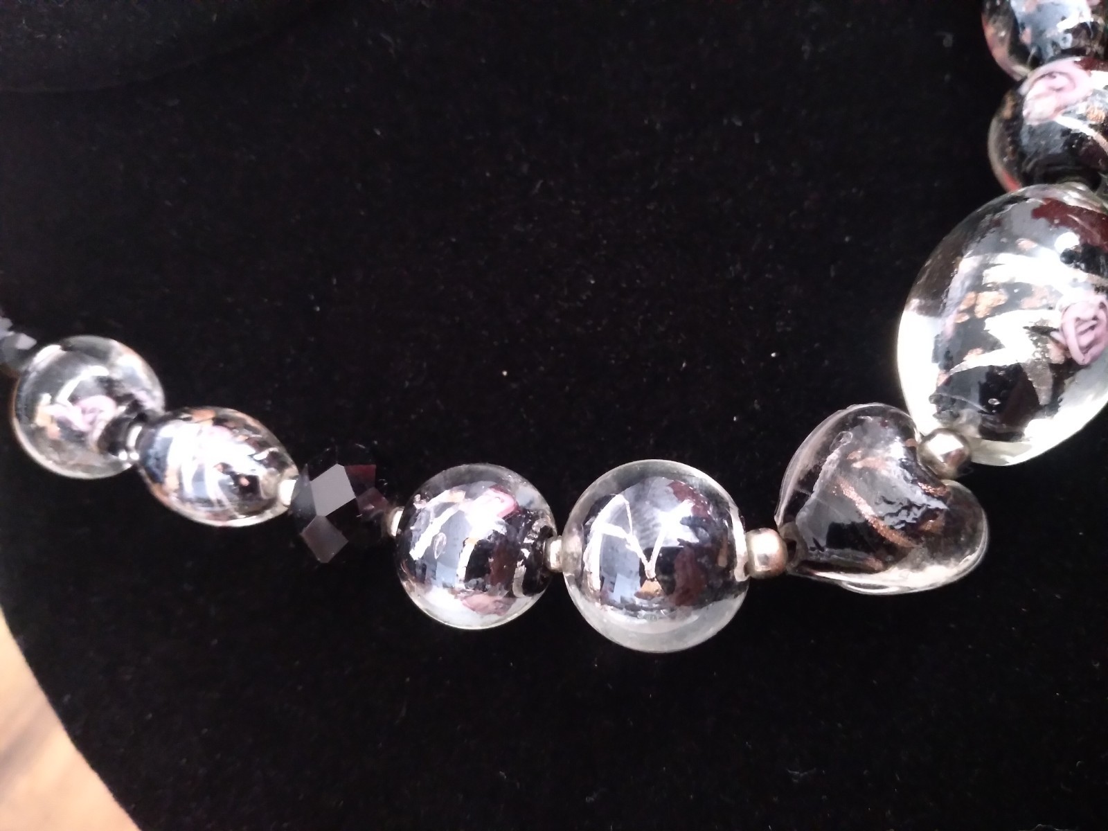 Vintage Foil Glass Rose Beaded Necklace 18 Inches Murano Style