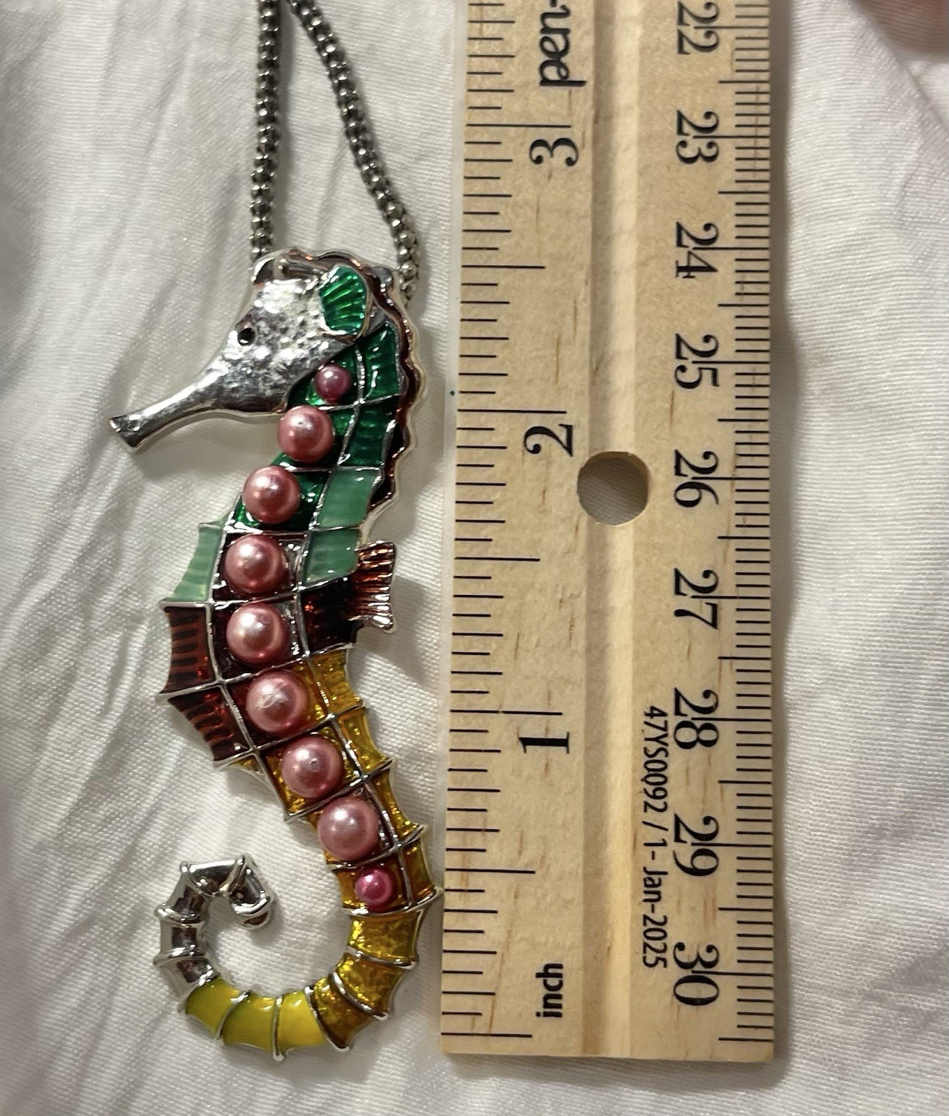 Vintage Colorful Seahorse Pendant Necklace Silver Tone & Enamel Pink Bead Charm
