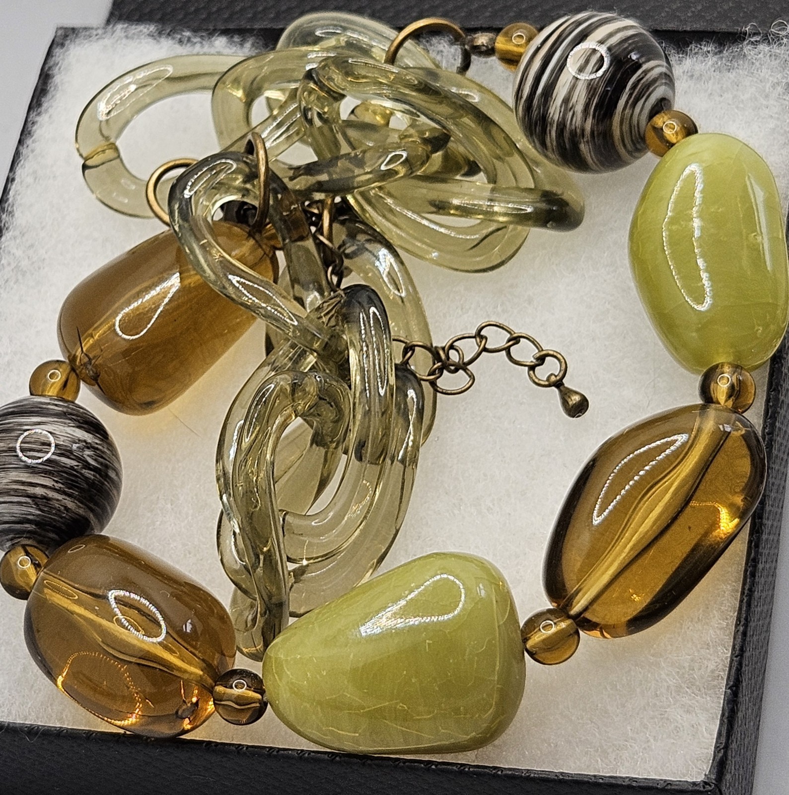 Lucite Links Chain Necklace Root Beer Glass Stone Acrylic Beaded Chunky Jewelry