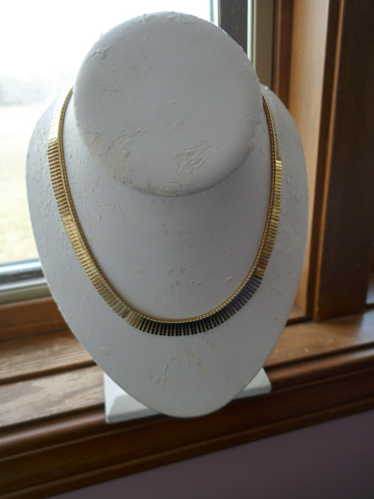 Vintage Gold Tone 10mm Wide Grecian Style 17.5″ Necklace w Spring Ring Clasp