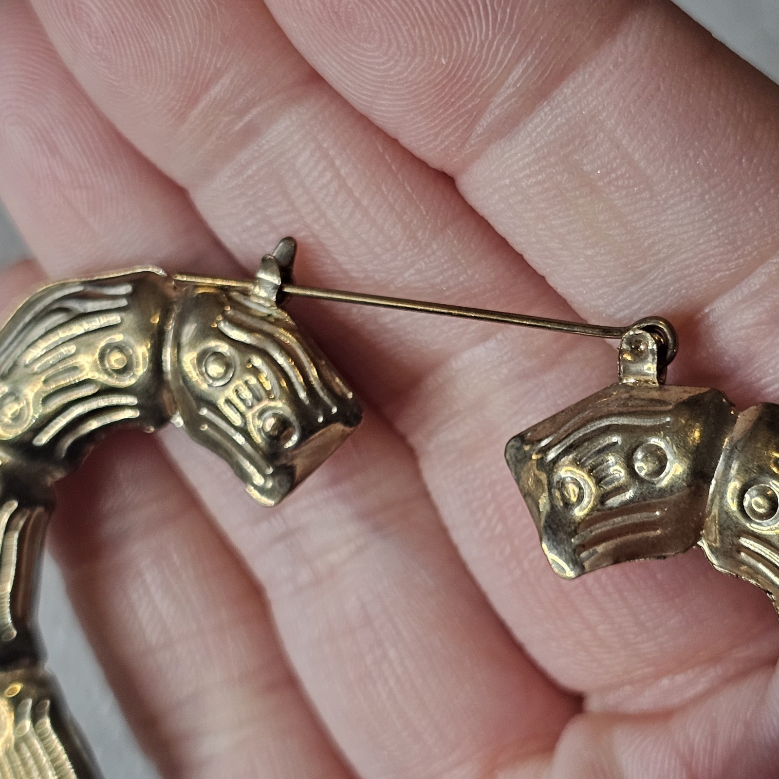 VTG Large Heart Hoop Statement Earrings Lightweight Hollow Gold Tone 2.75 Love