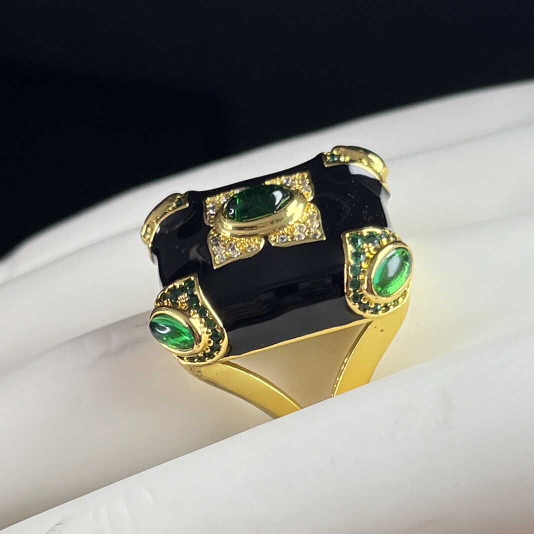 Gripoix Glass Cocktail Ring Gold Tone Black Enamel Green Cabochon Adjustable 6-9