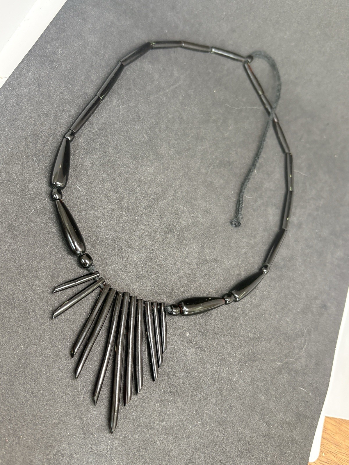 Vintage 16”- 23” Black Branch Coral Fringe Adjustable Graduated Necklace