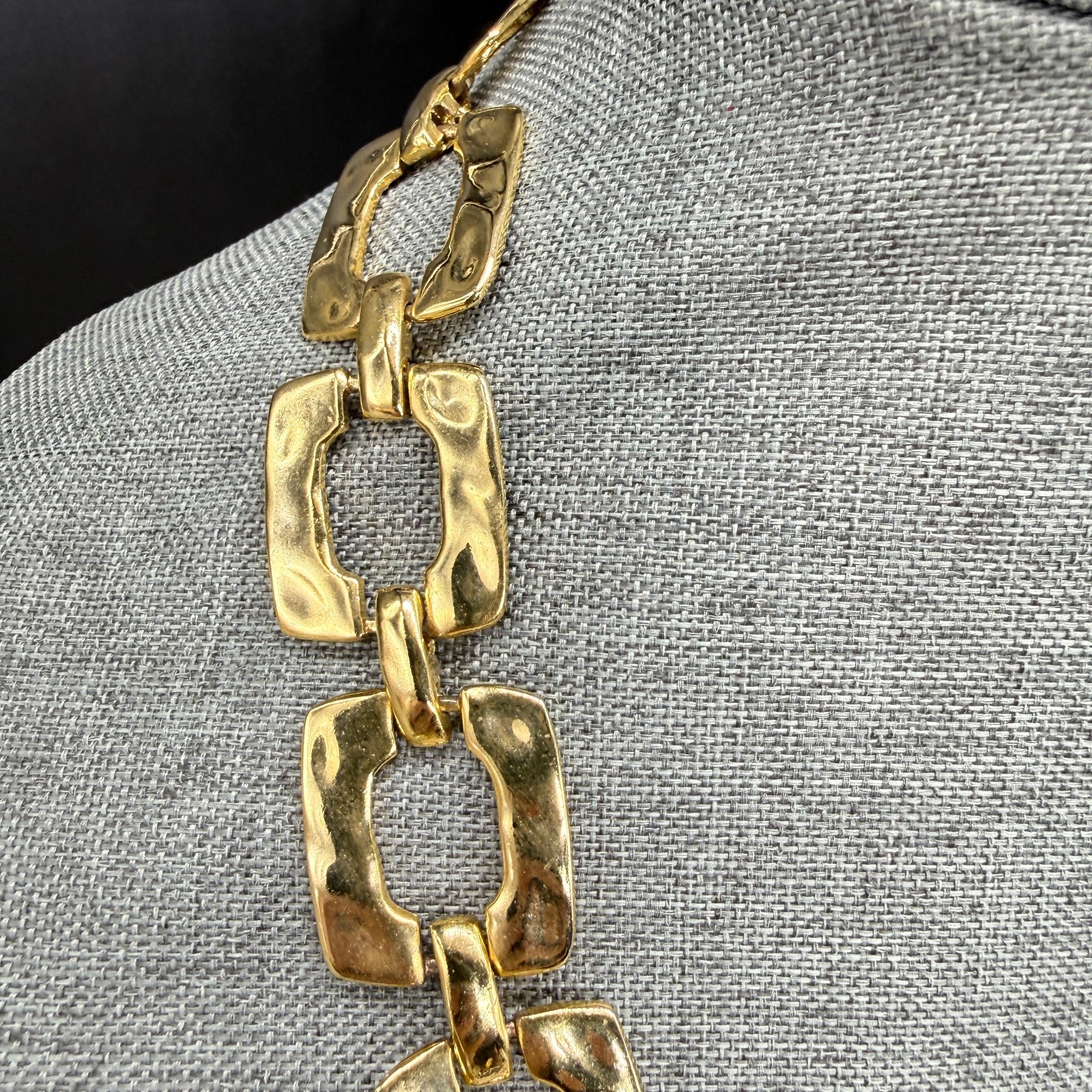 Vintage Necklace Chunky Gold Tone Square Chain Heavy 22 Inches