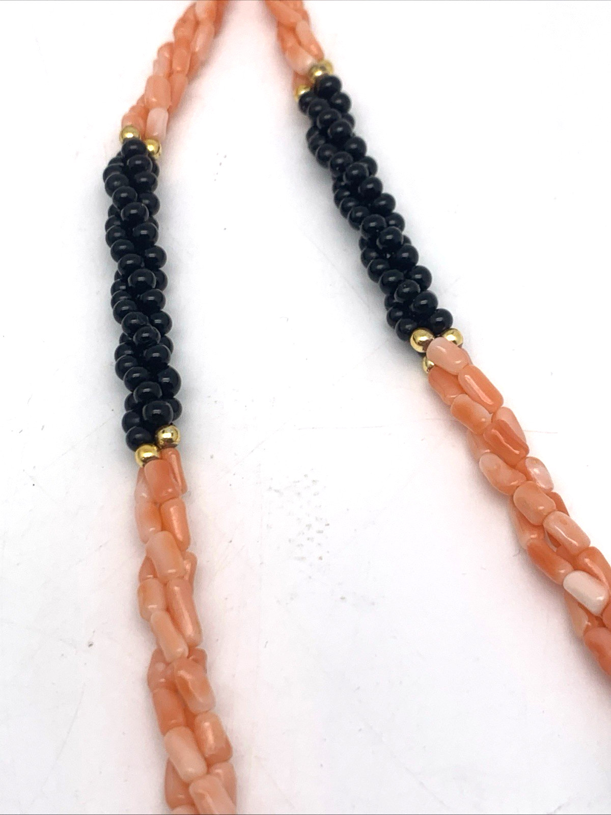 Vintage Twisted 3 Strand Coral & Onyx Beaded 30″ Necklace