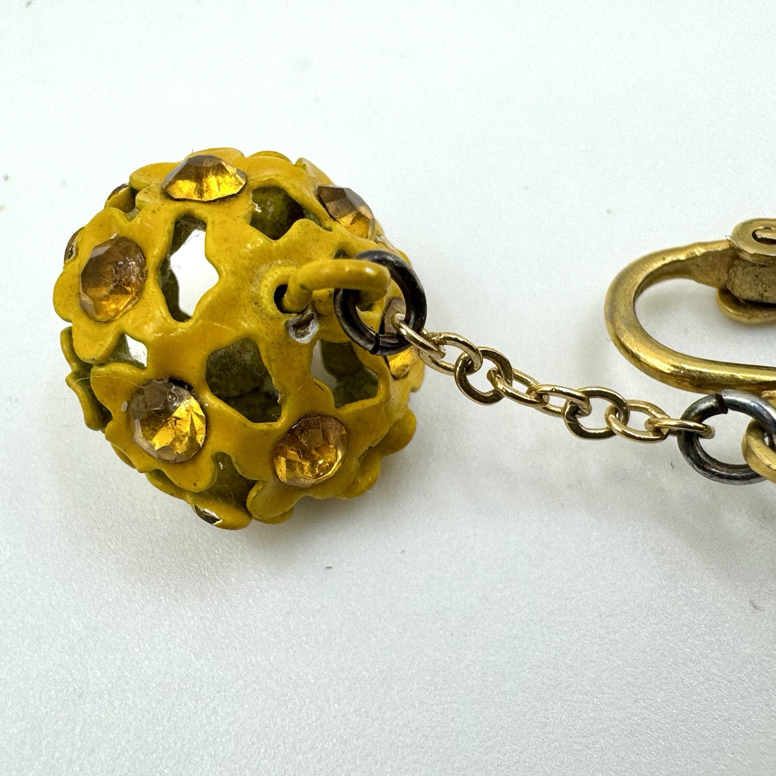 Vintage 50’s Enamel Yellow Rhinestone Daisy Flower Dangle Clip On Earrings MCM