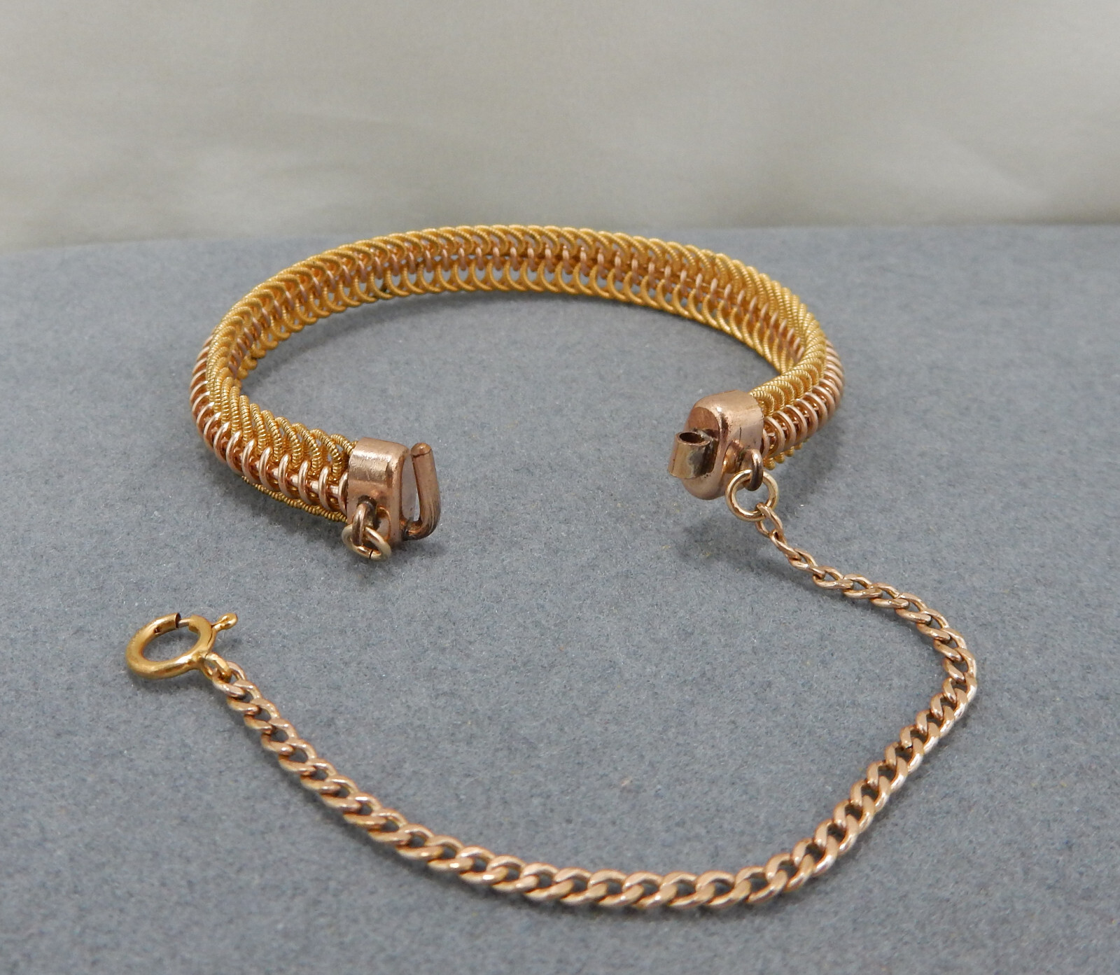 Vintage 9K Gold Filled Bracelet Expanding Bendable 10 grams CHILD SIZE/PETITE