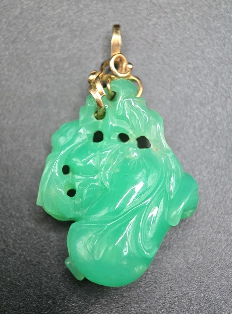 ​Vtg 14k Gold Carved Jade Pendant Scholar Child Scroll Basket Fine Estate 15g
