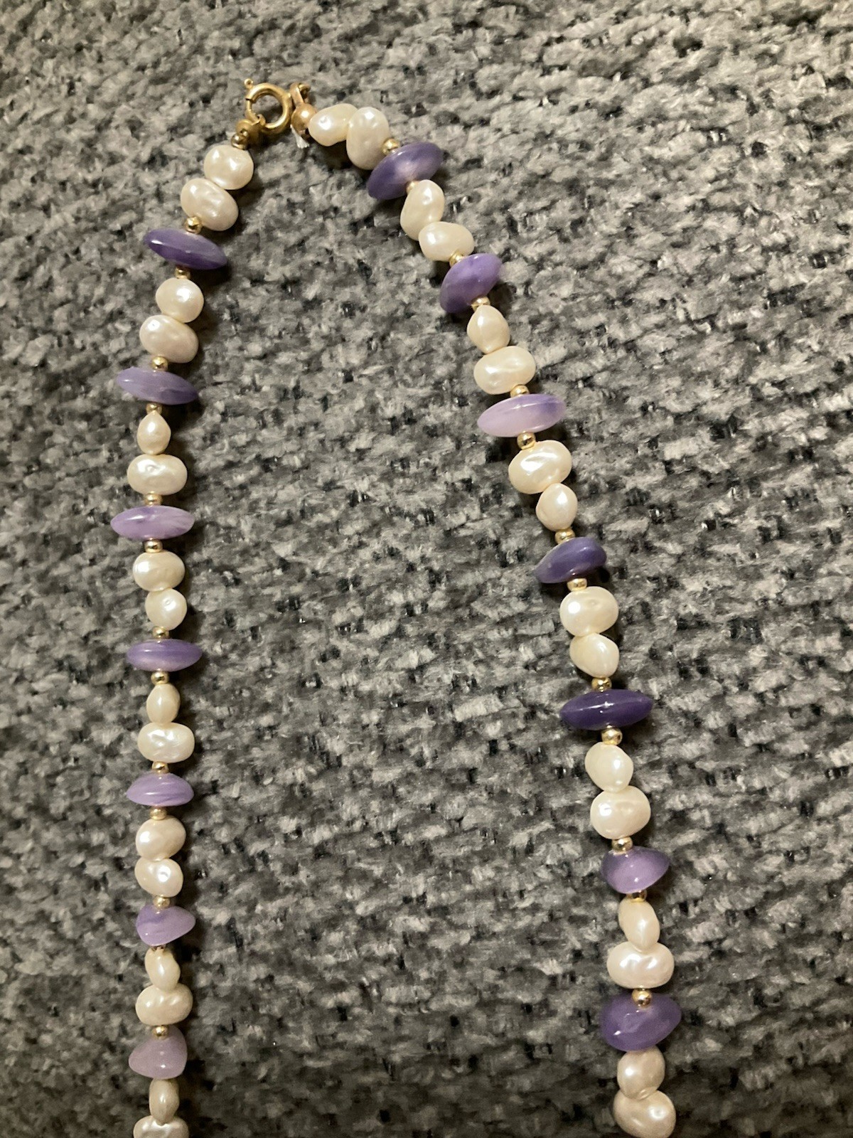Faux Pearl Necklace Purple Amethyst Tone Accents Plastic Beaded 17.5 In