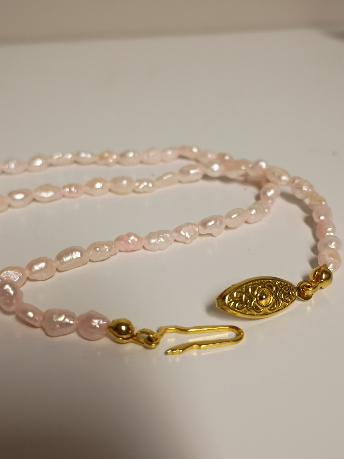 Vintage Baroque Pink Seed Pearl Necklace 17.5” Long EX Condition Gold Clasp