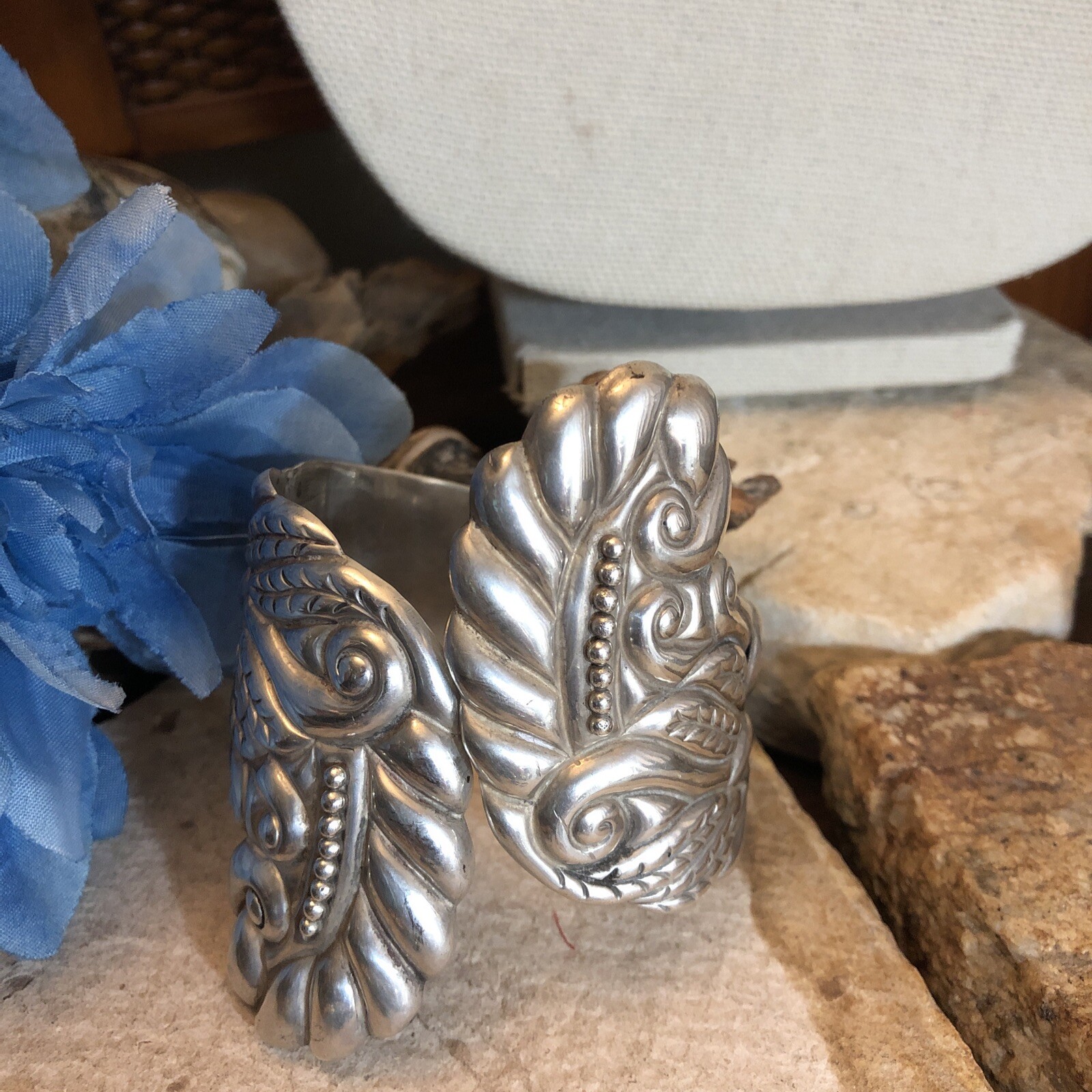 7. Vintage Beto Taxco Sterling Silver 925 Hinged Clamper Cuff Bracelet Mex As Is
