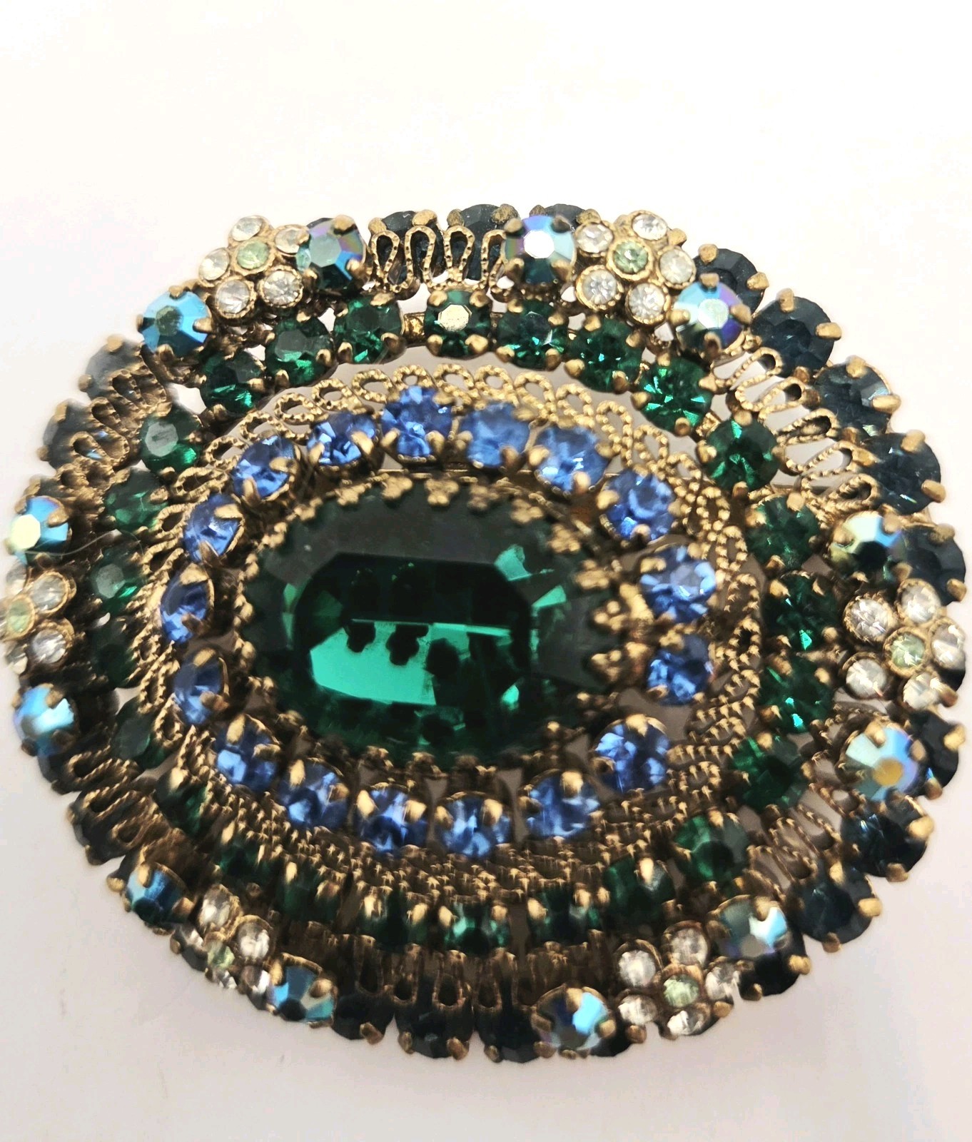Vintage Brooch Austrian Blue Green Multi Colored Rhinestone Oval Stunning 0318