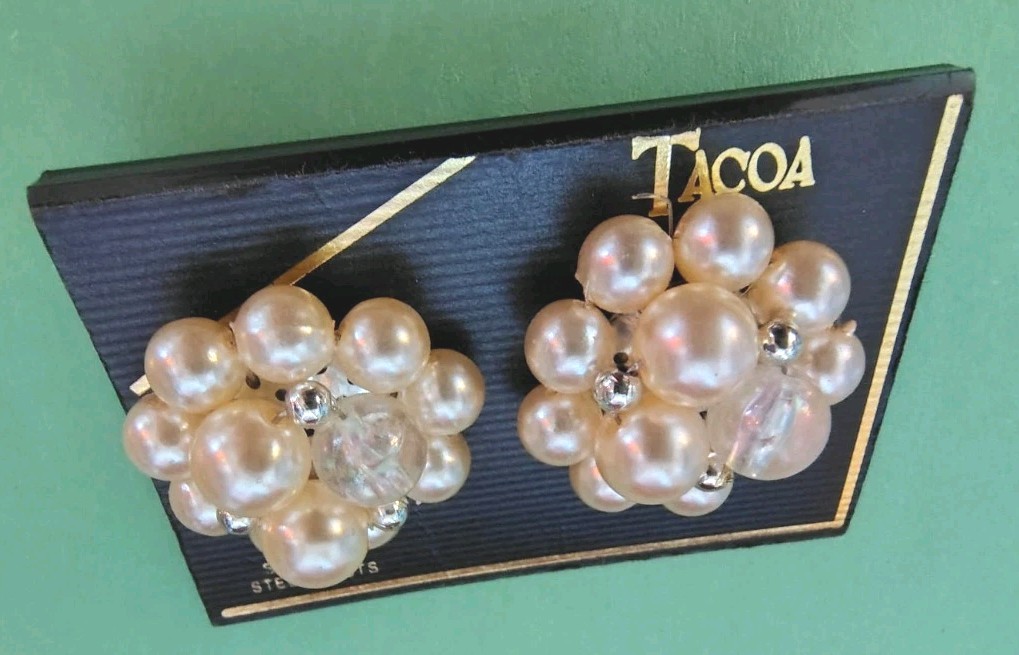 Vintage TACOA Pearl & CLEAR Acrylic Earrings in Silver Tone
