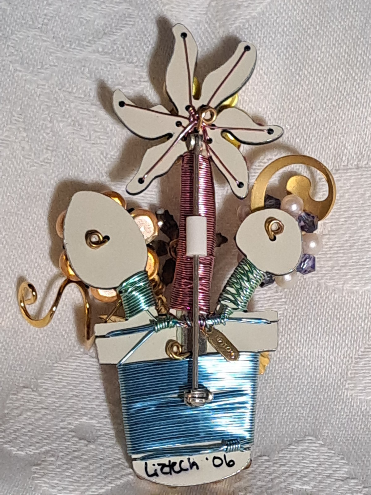 VTG Rare Signed LIZTECH “Judy’s Jewels” Flower Pot Bouquet Brooch Retired USA