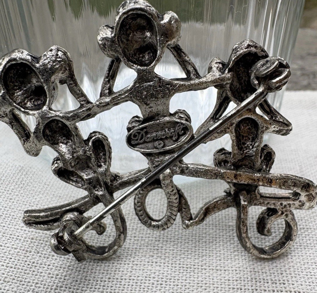 Vintage Danecraft See-Hear-Speak No Evil Monkey Brooch Pin – Pewter