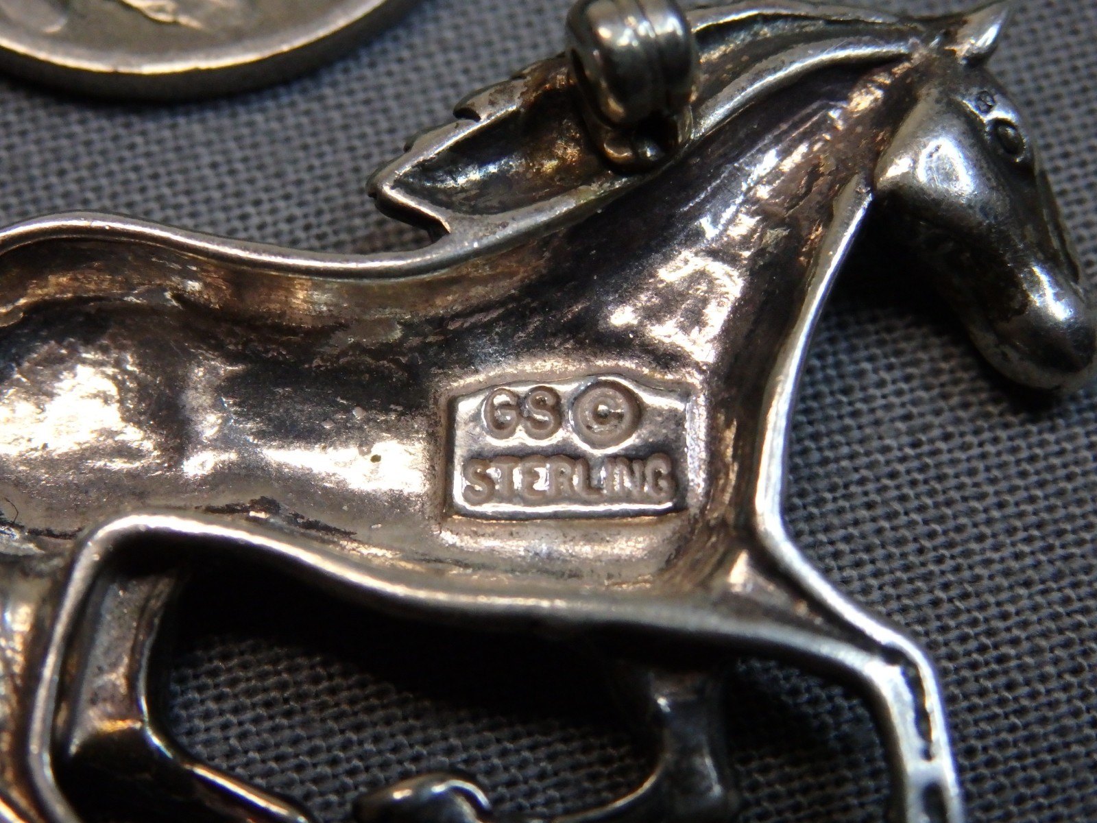 NAVAJO Gus Sandoval Sterling Silver RUNNING HORSE 1.9″ Pin signed 🐎