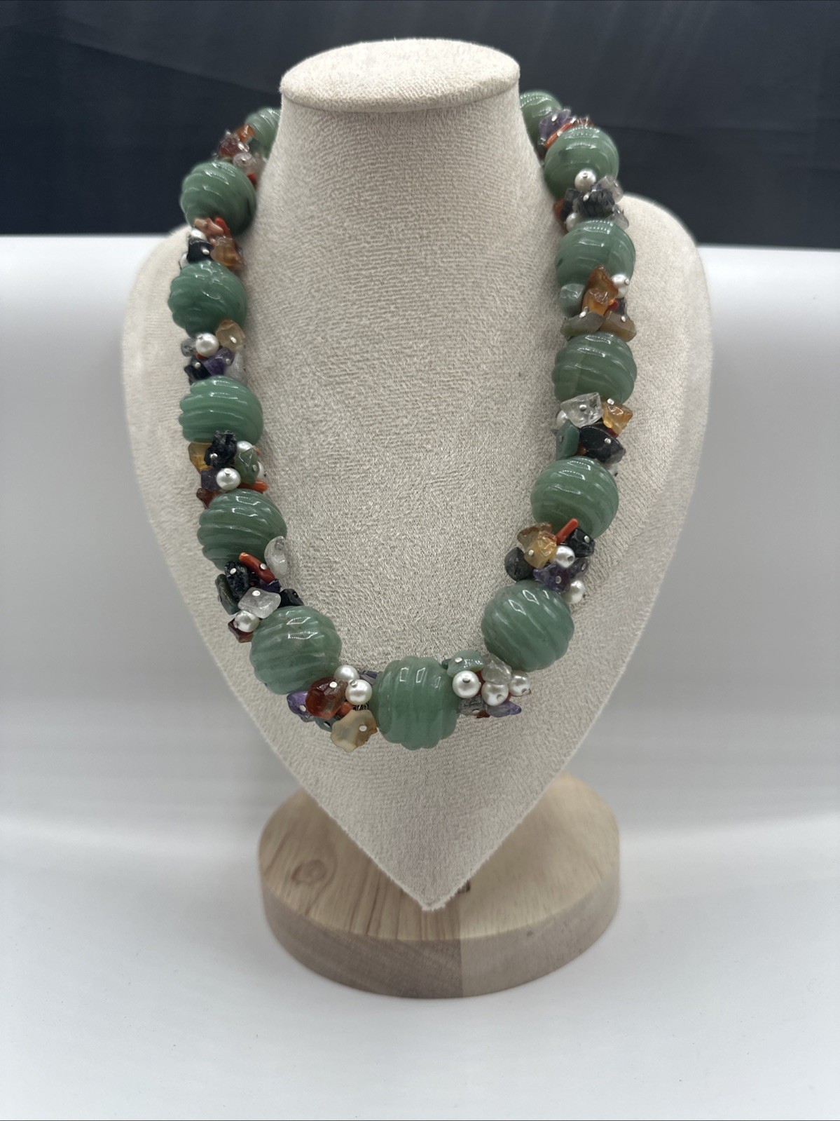 Unique Jadeite and Semiprecious Stones Vtg Necklace. Sterling Silver Closure.