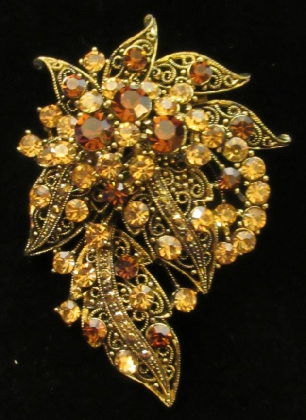 Vtg Gold Tone Cannetille Amber Orange Cream Rhinestone Brooch Pin Pendant