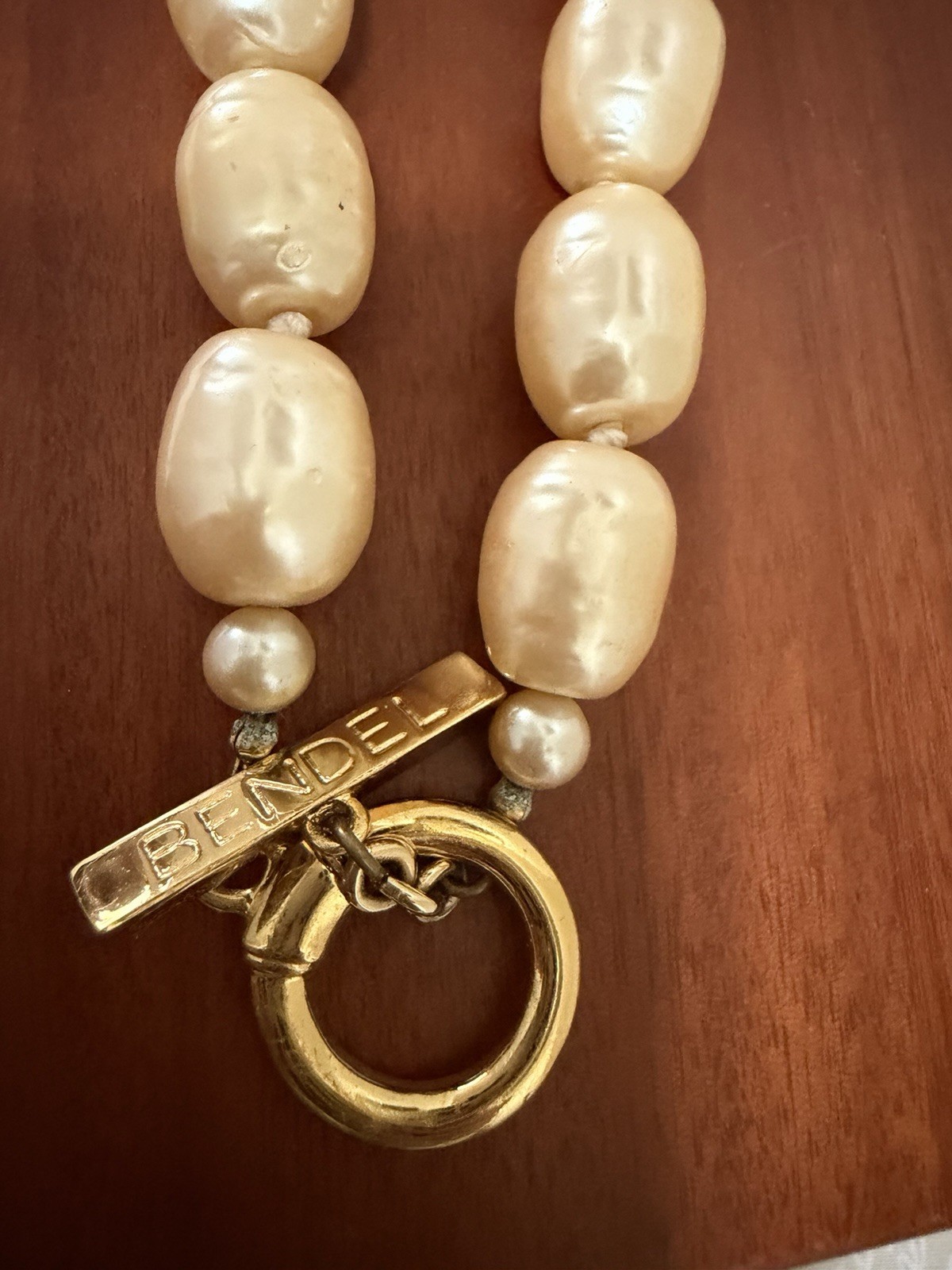 Vintage Rare Henri Bendel Gold Tone & Pearl Choker