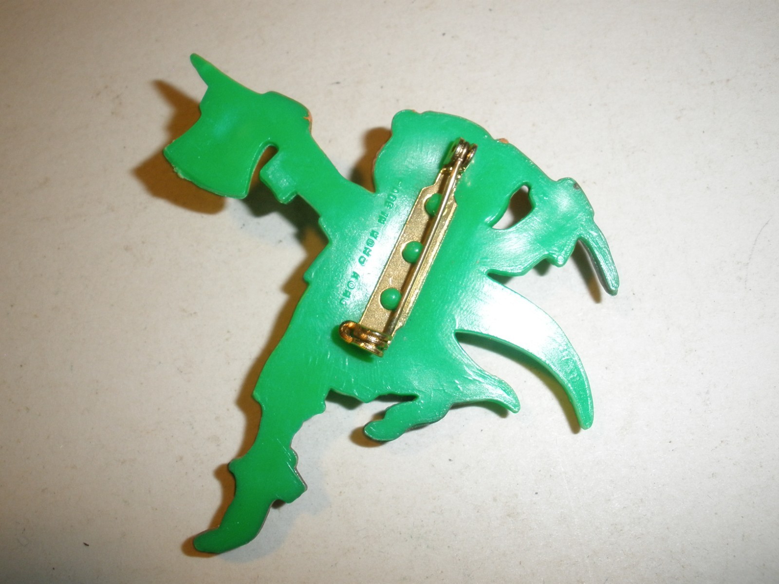 Vintage Made in Hong Kong Plastic Leprechaun Brooch 2.5″x2.5″ St Patrick’s Day