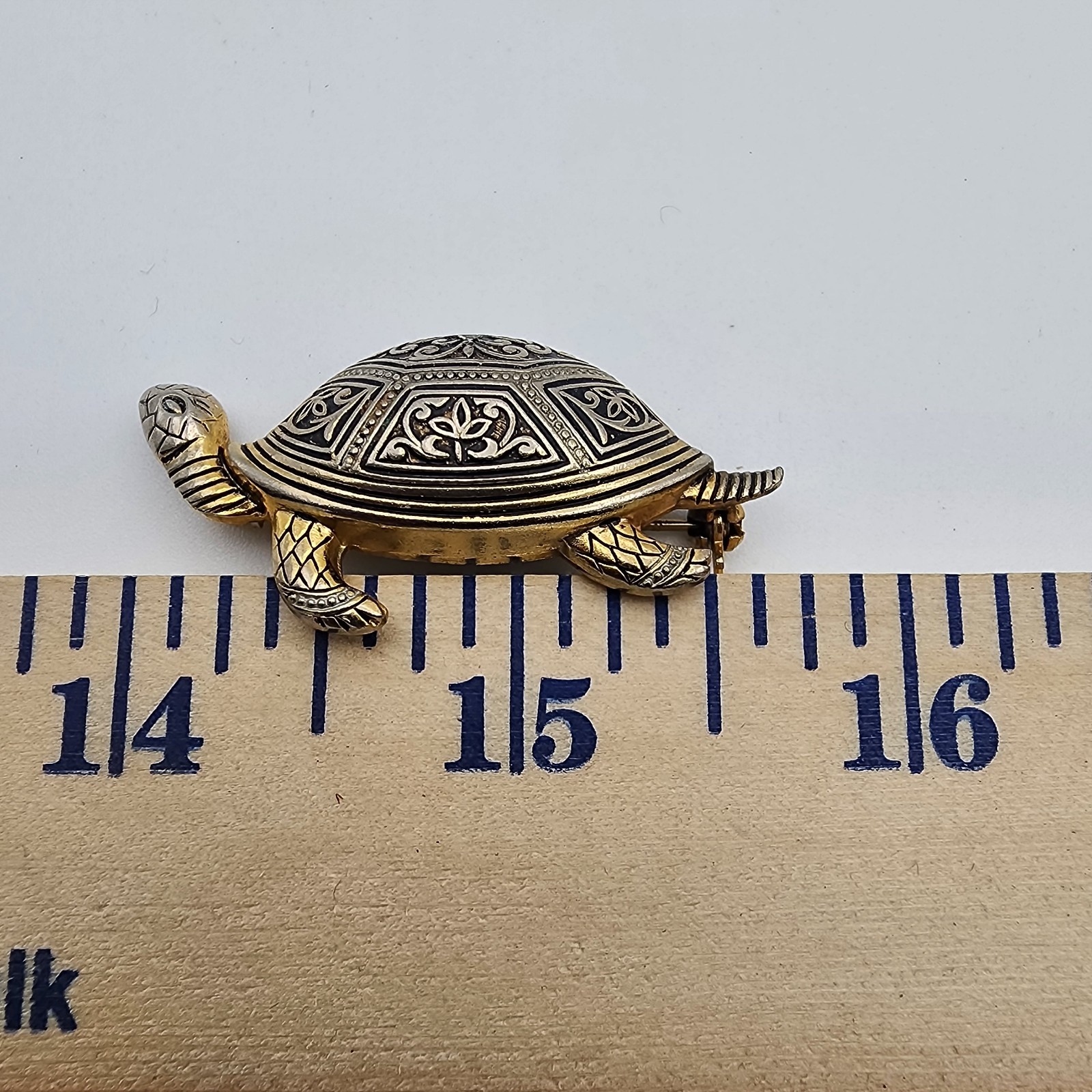 VTG Toledo Damascene Turtle Brooch Pin Gold Tone Spain Toledoware Animal GUC