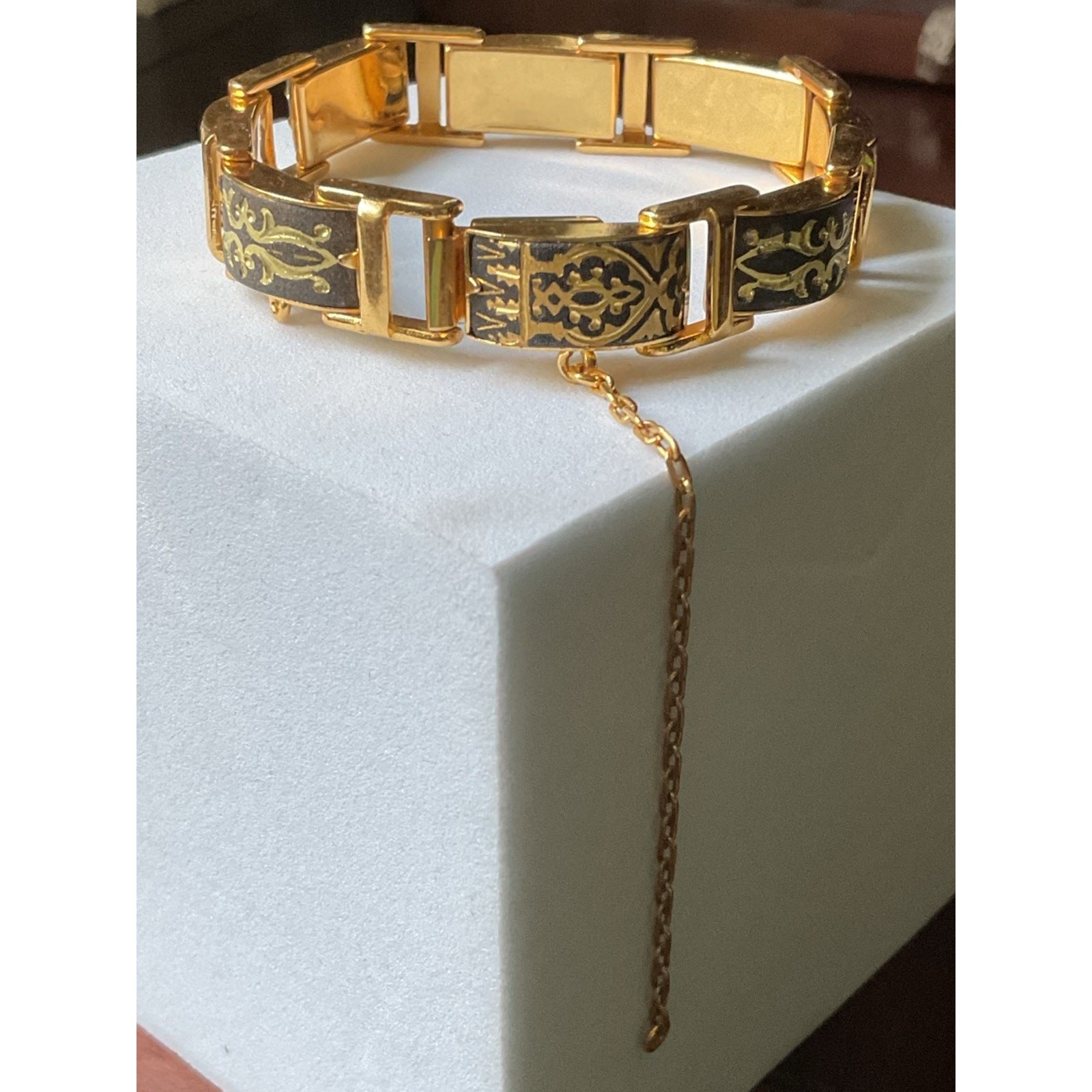 Vintage Damascene Linked Panel Bracelet Gold Tone 7.25” Repair Craft